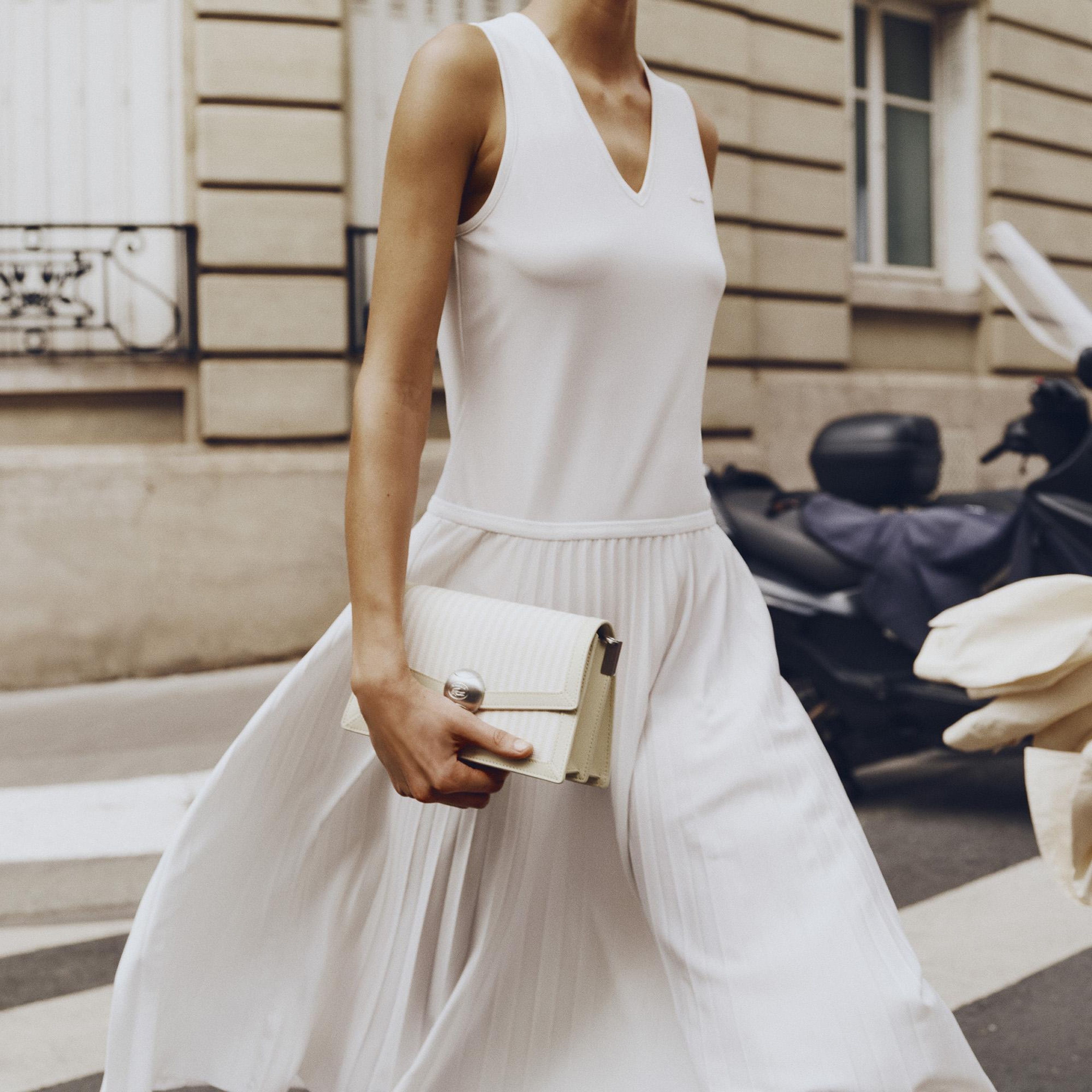 Lacoste Kadın Regular Fit Kolsuz V Yaka Beyaz Elbise