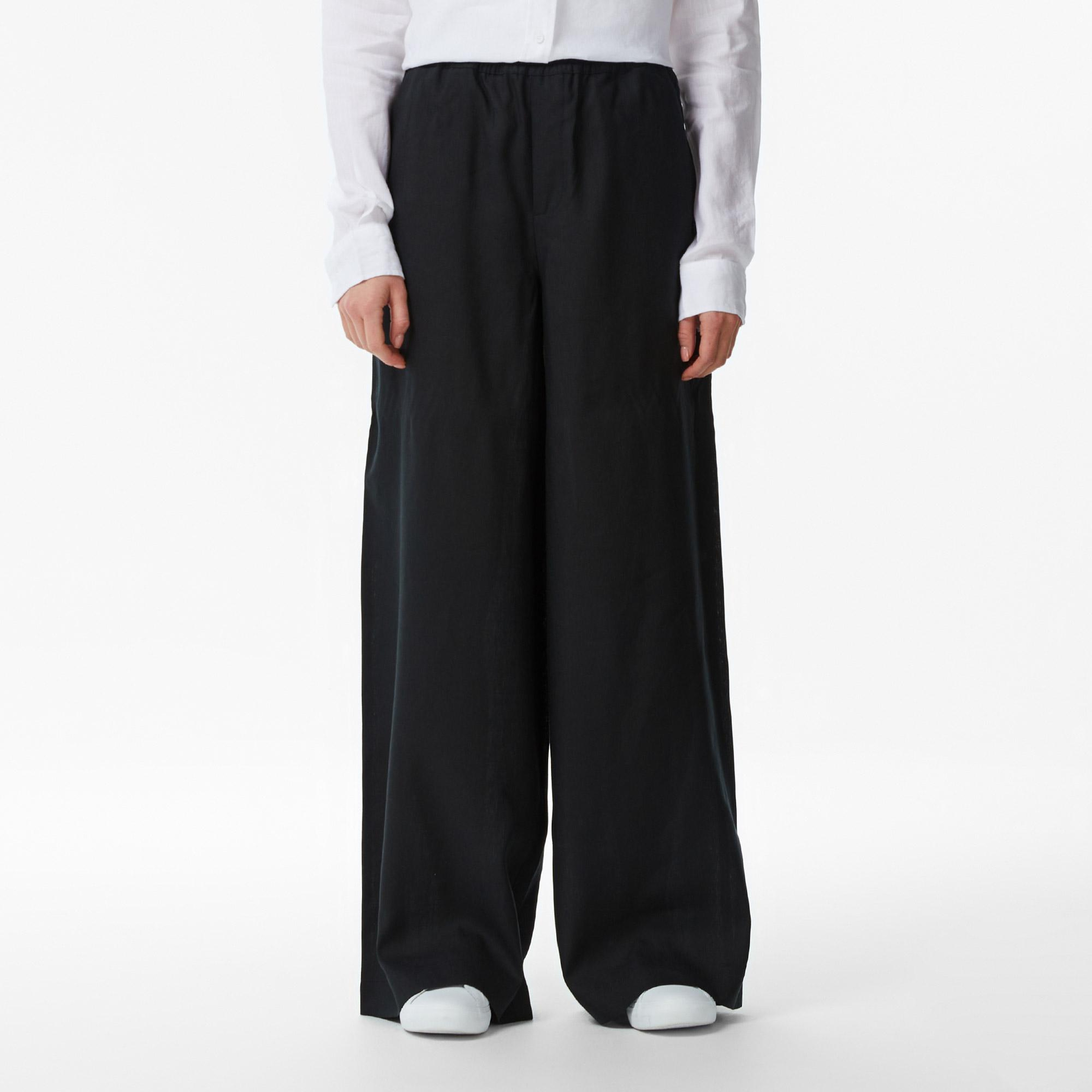 Lacoste Kadın Relaxed Fit Siyah Pantolon