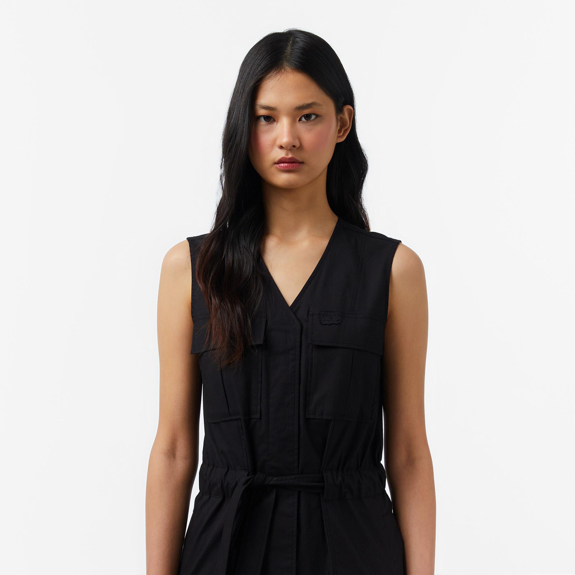 Lacoste Kadın Classic Fit Kolsuz V Yaka Siyah Elbise