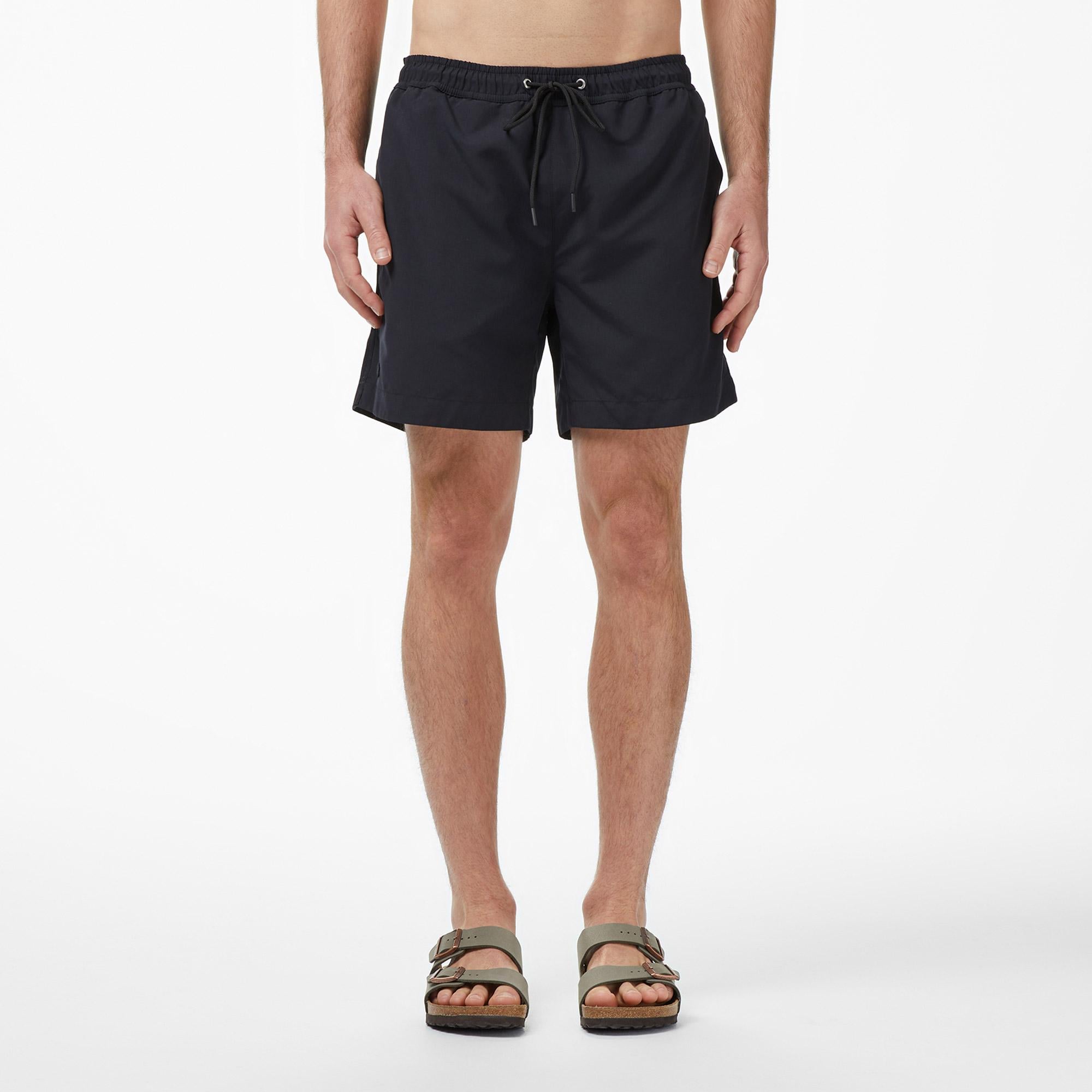 Lacoste Erkek Regular Fit Siyah Deniz Şortu