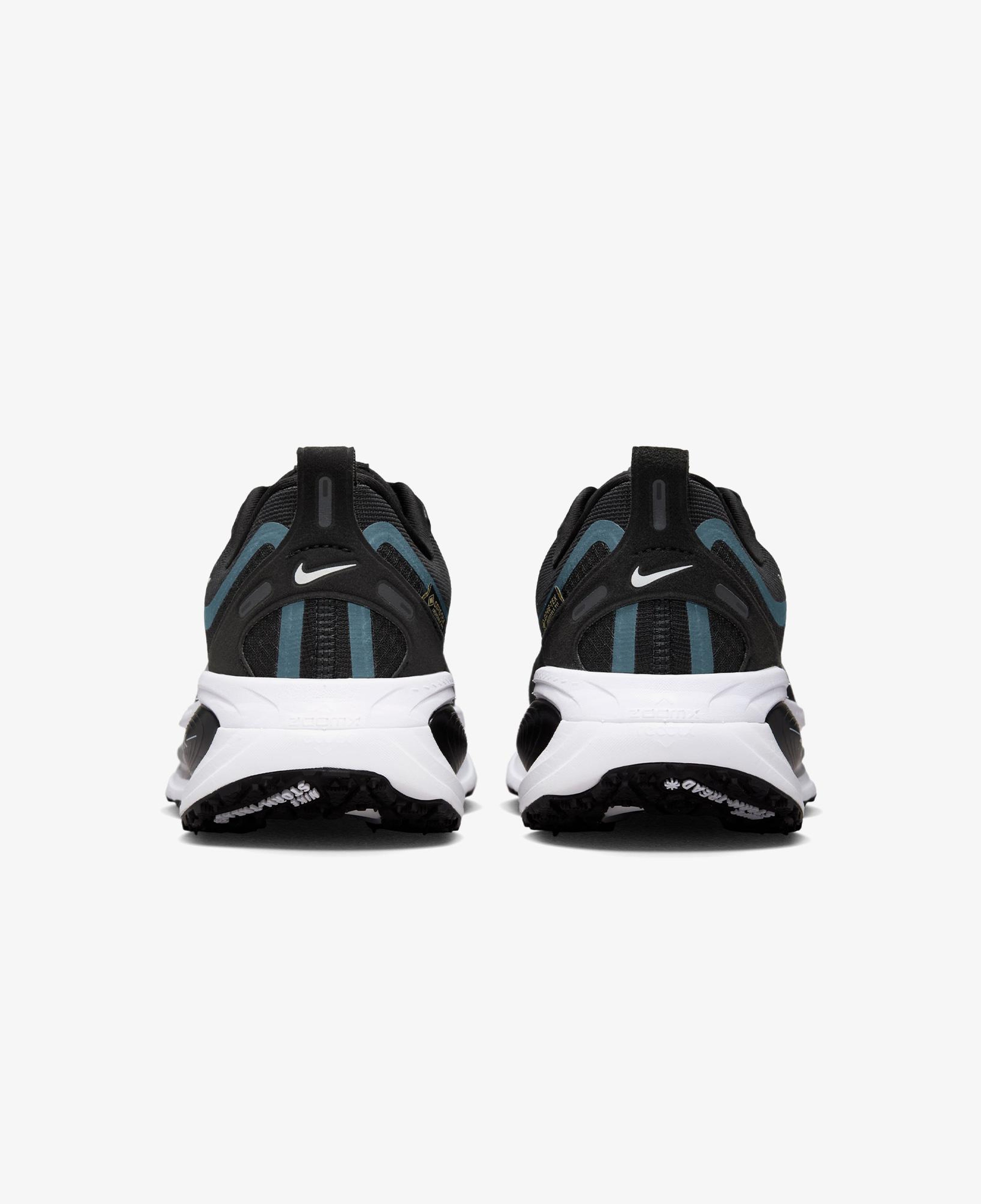 Nike Vomero 18 Gore-Tex Kadın Siyah Koşu Ayakkabısı