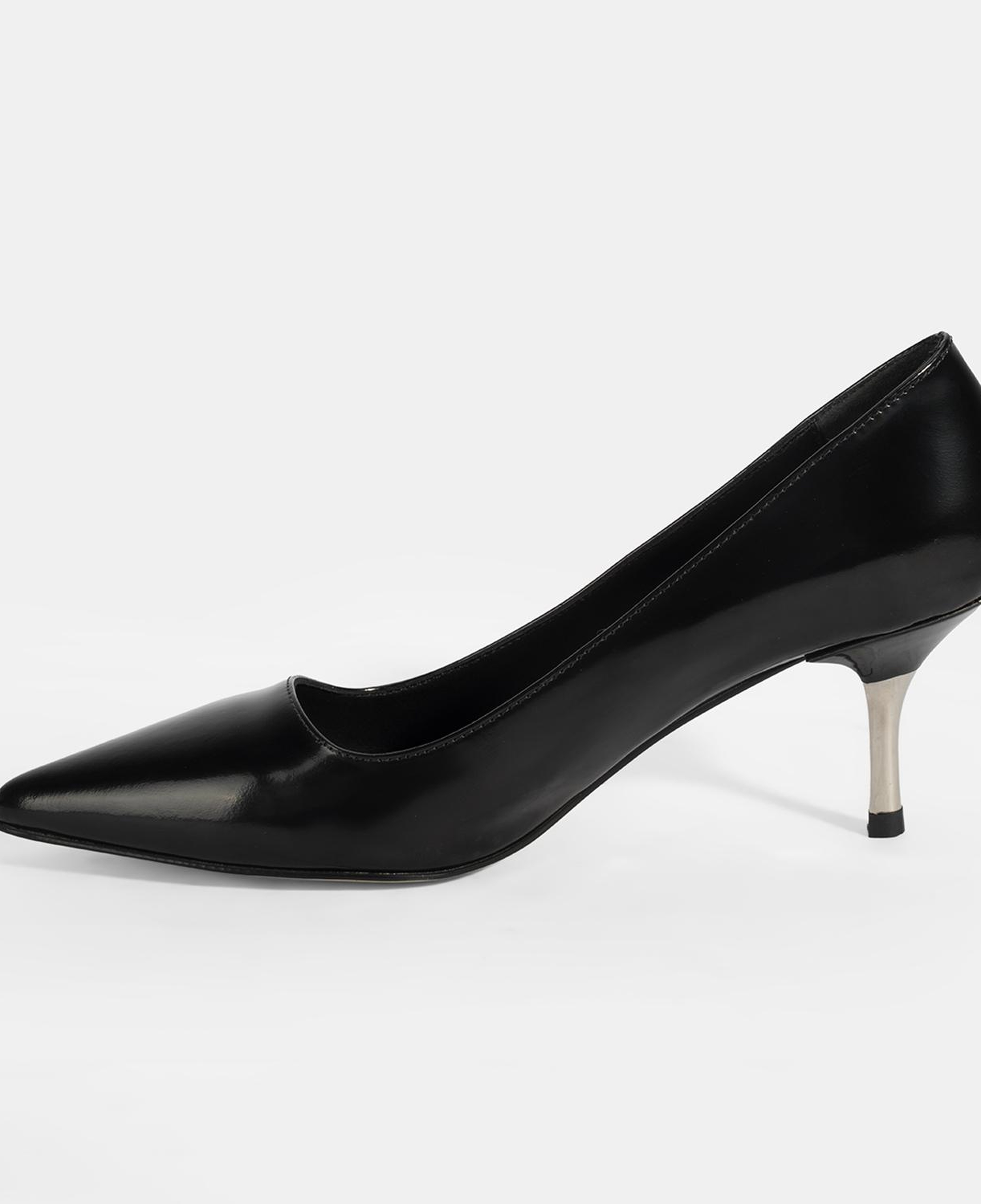 Kadın Siyah Metal Topuk Detaylı Rugan Abiye Ayakkabı