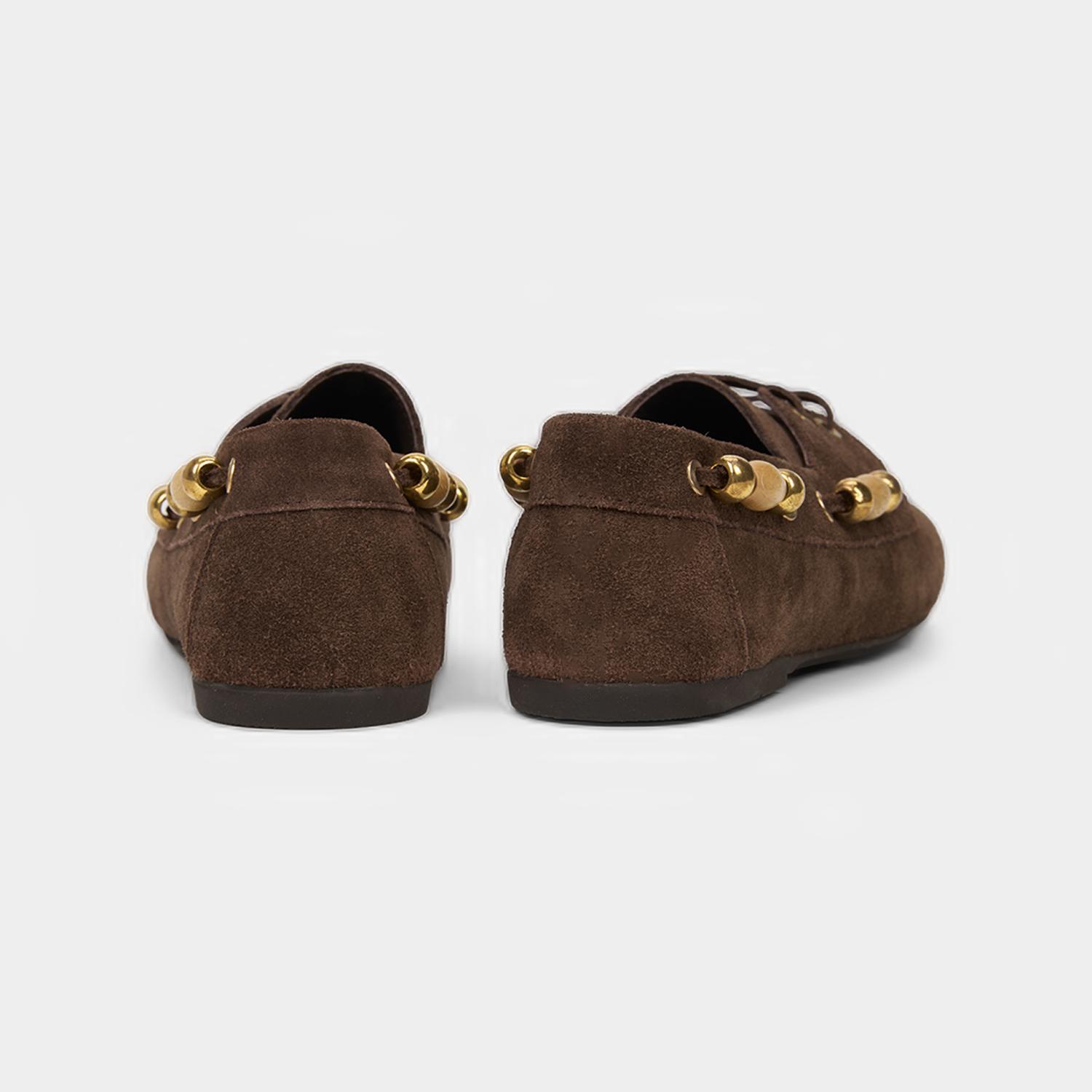 Kadın Kahve Gold Boncuk Aksesuarlı Süet Deri Loafer