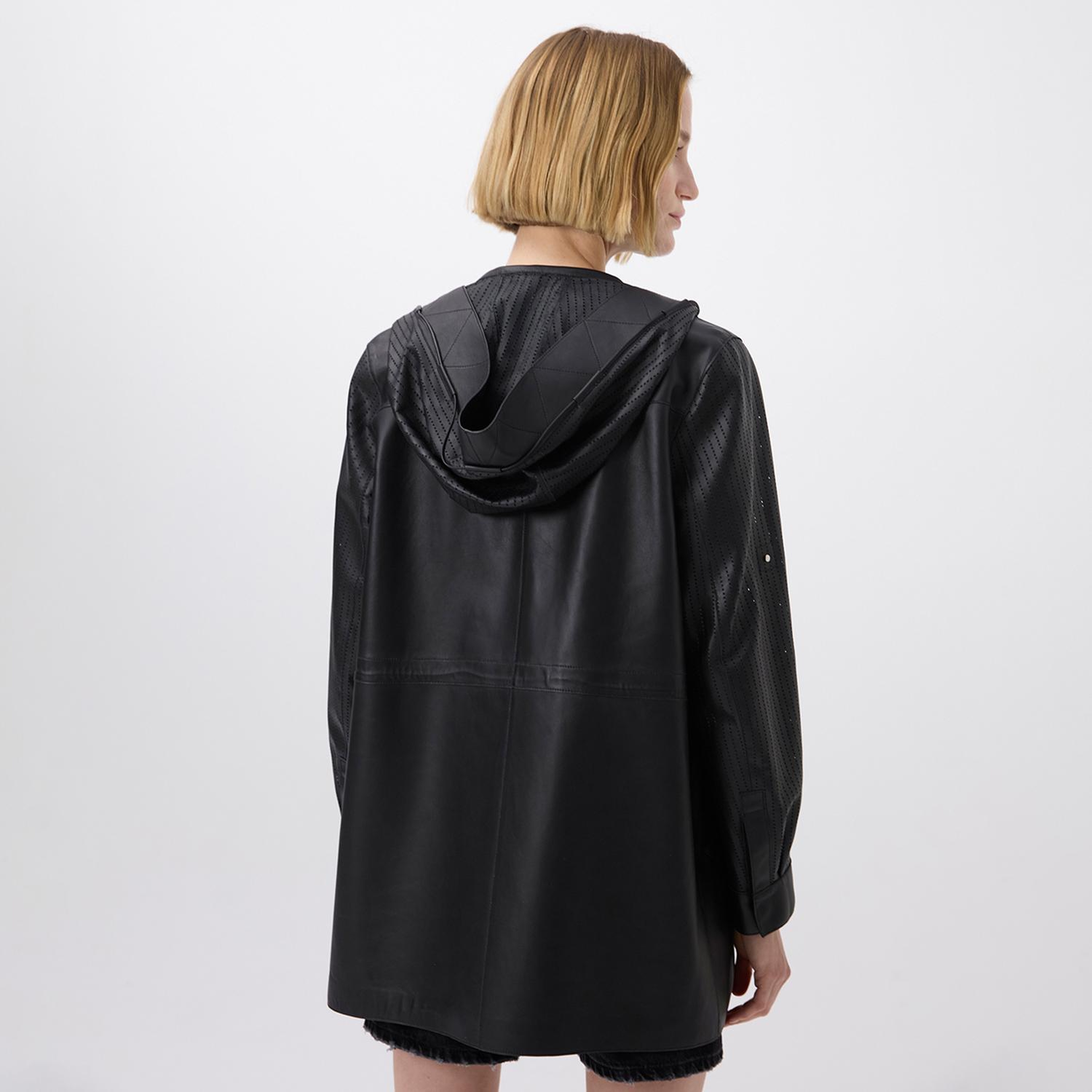 Aldabella Siyah Kadın Perforeli Deri Pardösü