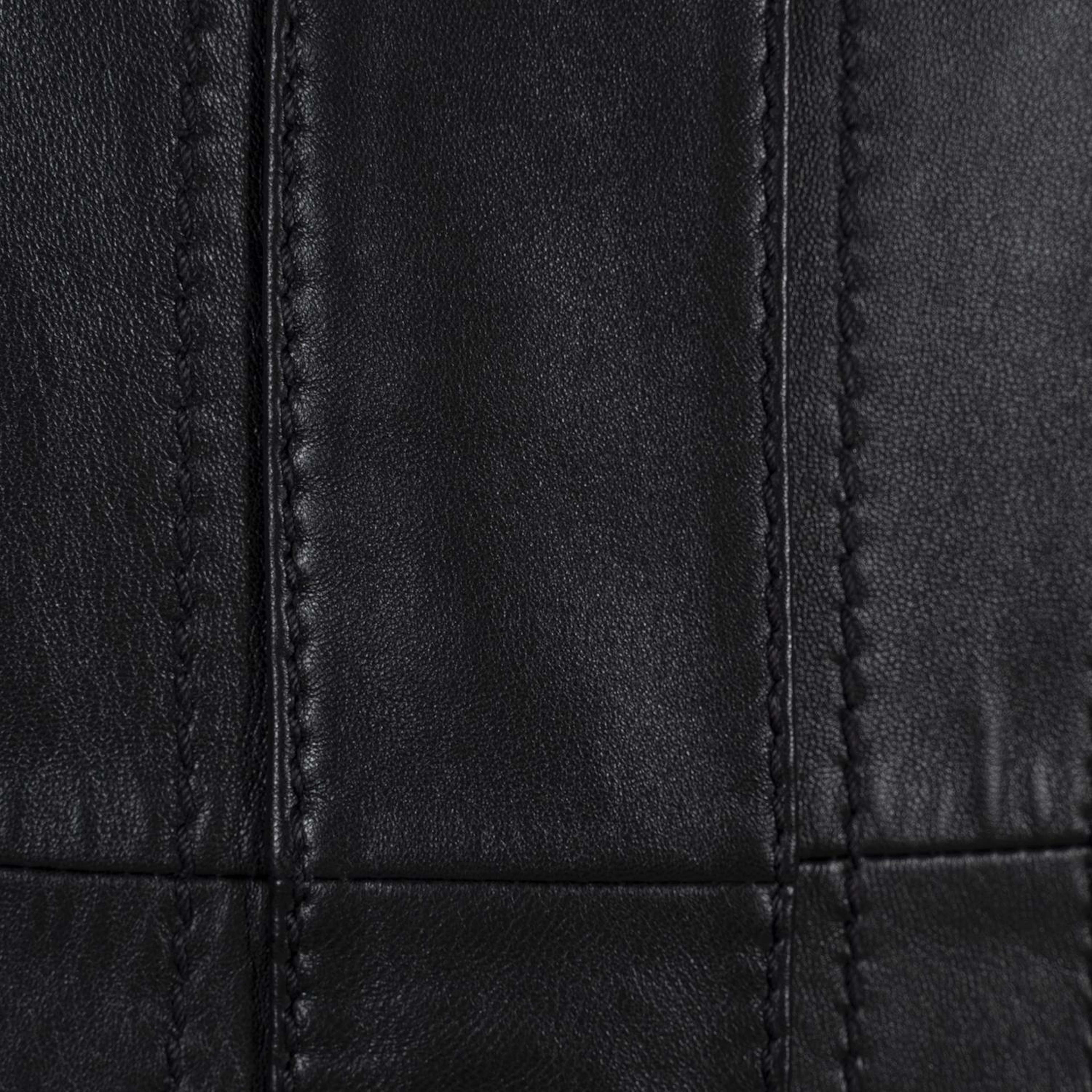 Kadın Siyah Hakim Yakalı Kapüşonlu Deri Kaban