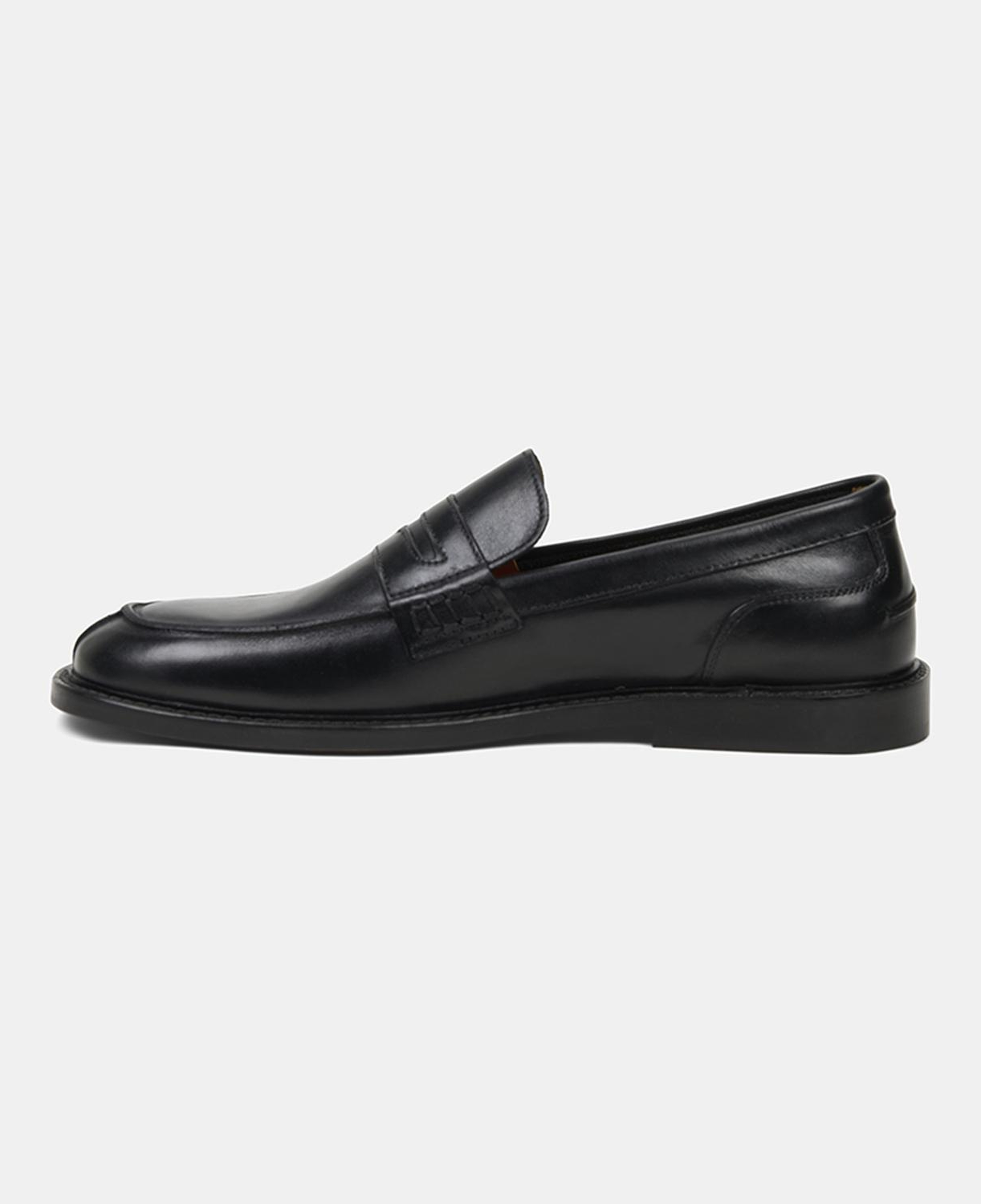 Erkek Siyah Yuvarlak Burun Klasik Deri Loafer
