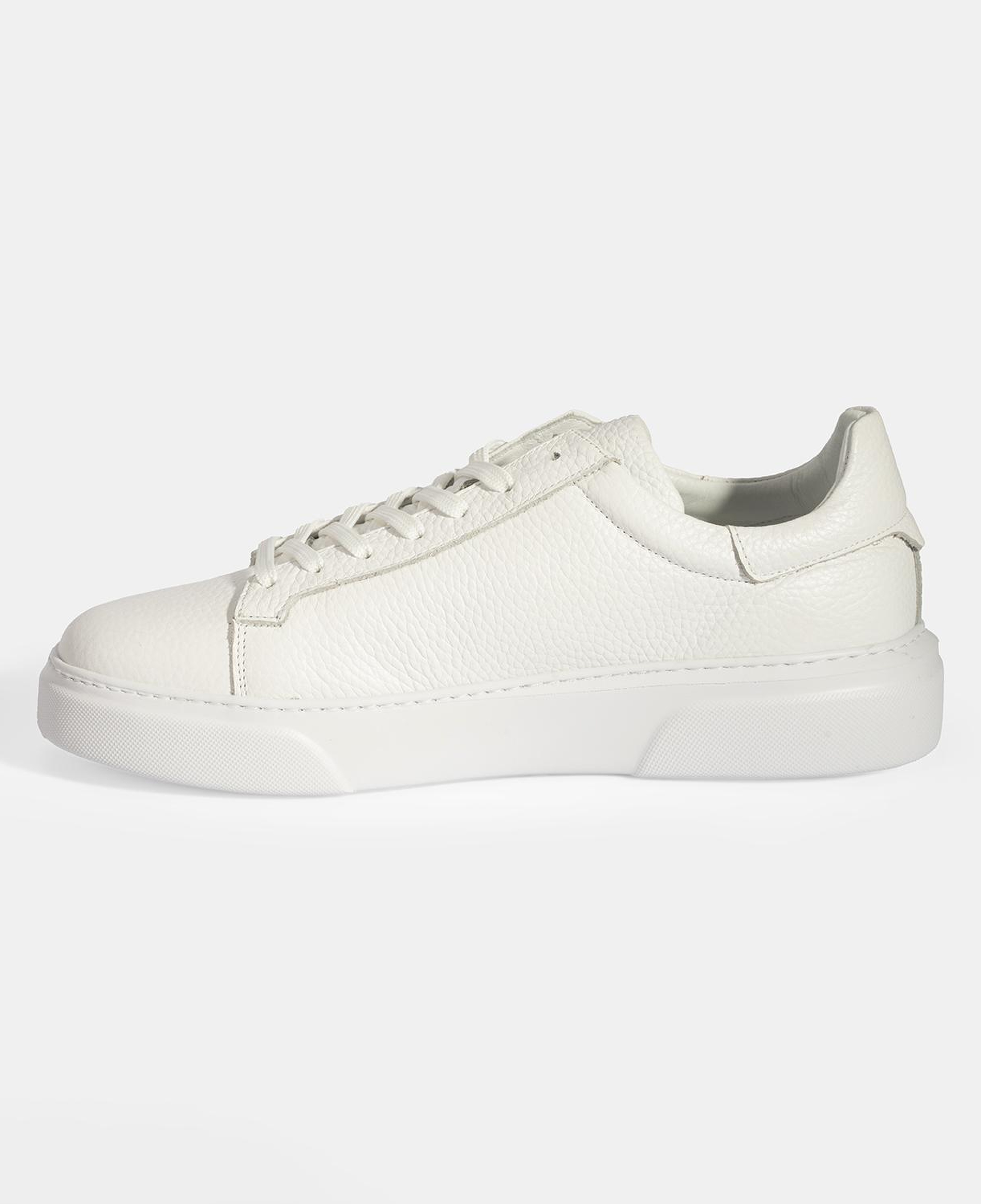 Erkek Beyaz Bağcıklı Deri Günlük Ayakkabı