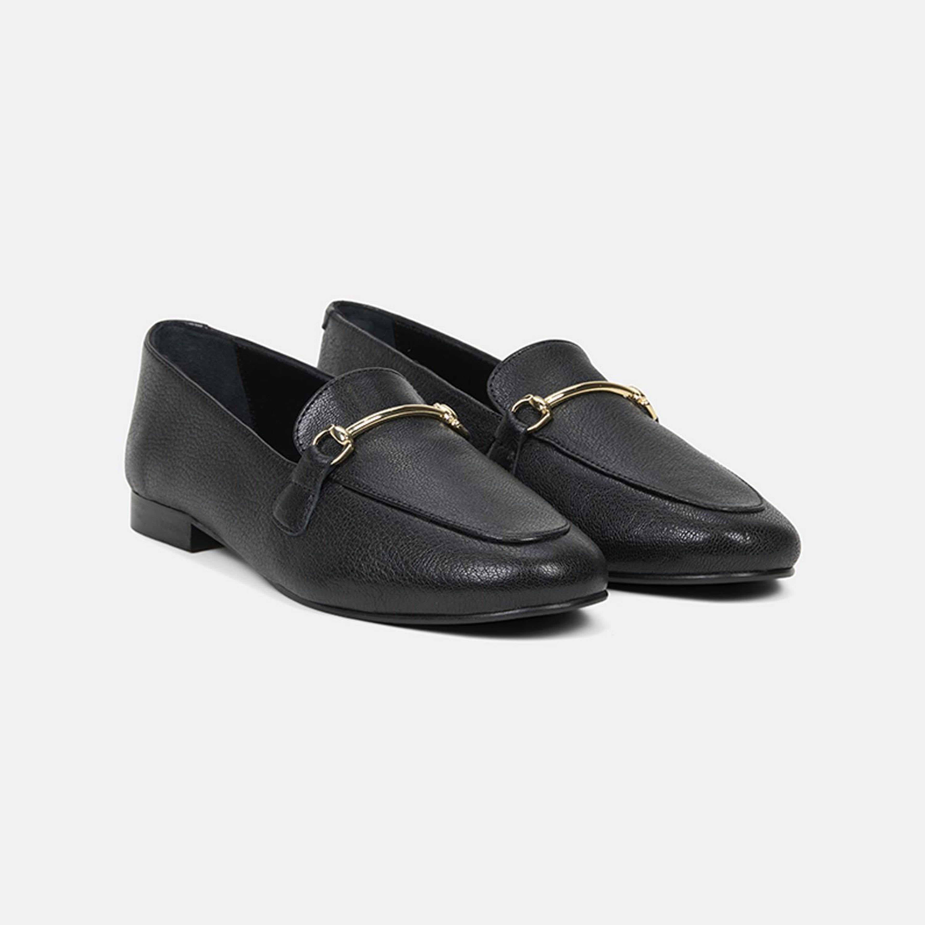 Kadın Siyah Metal Gold Tokalı Deri Loafer