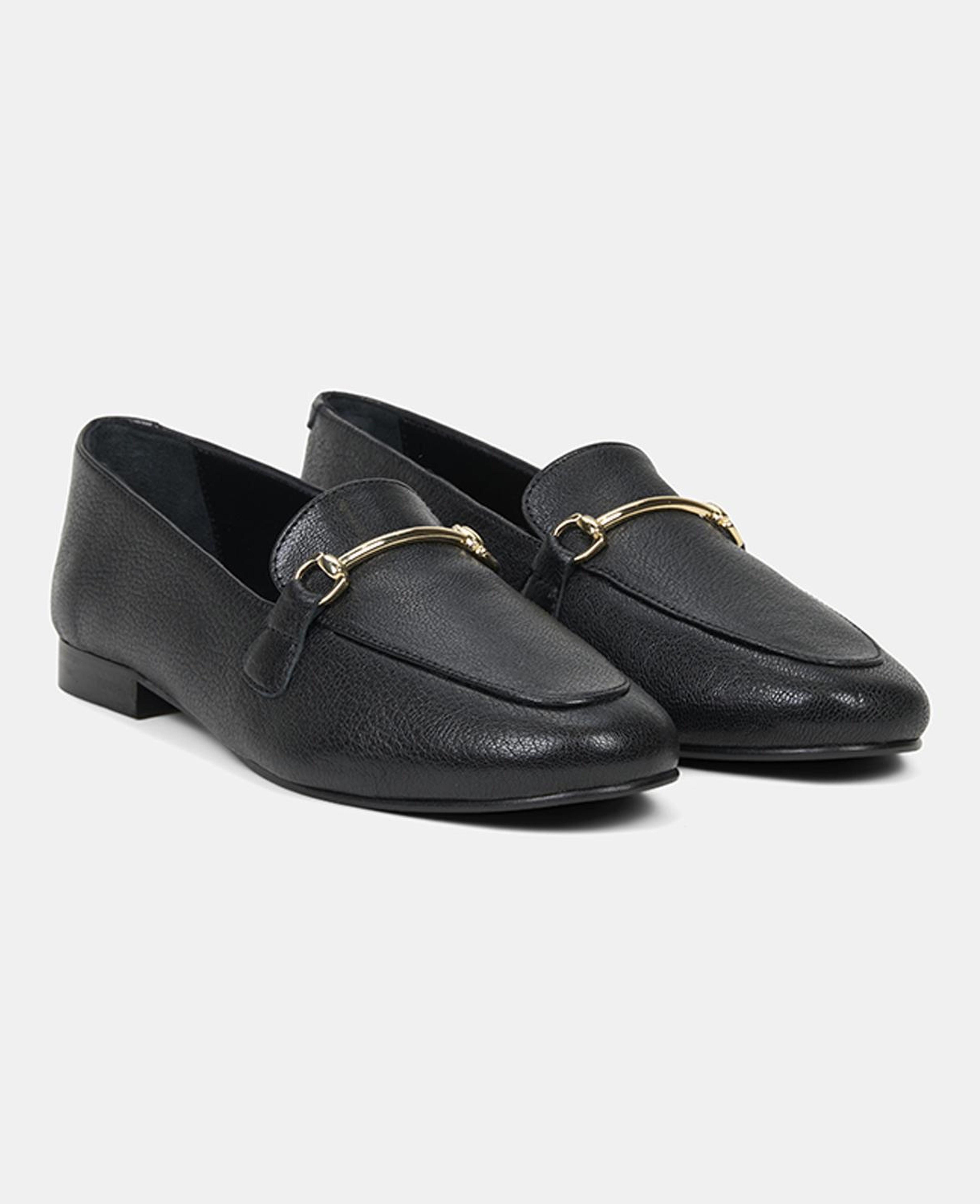 Kadın Siyah Metal Gold Tokalı Deri Loafer