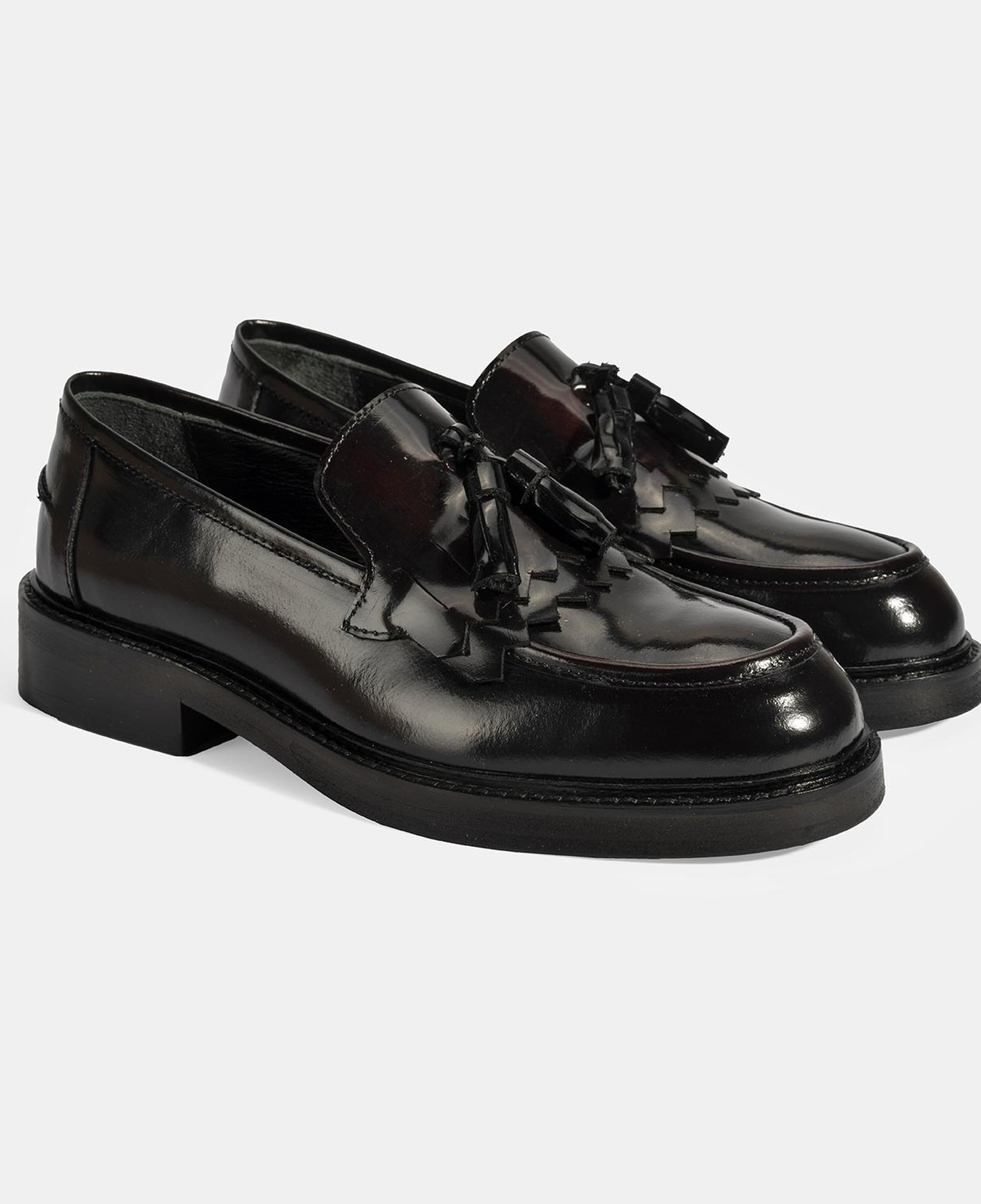 Kadın Bordo Püskül Detaylı Deri Loafer