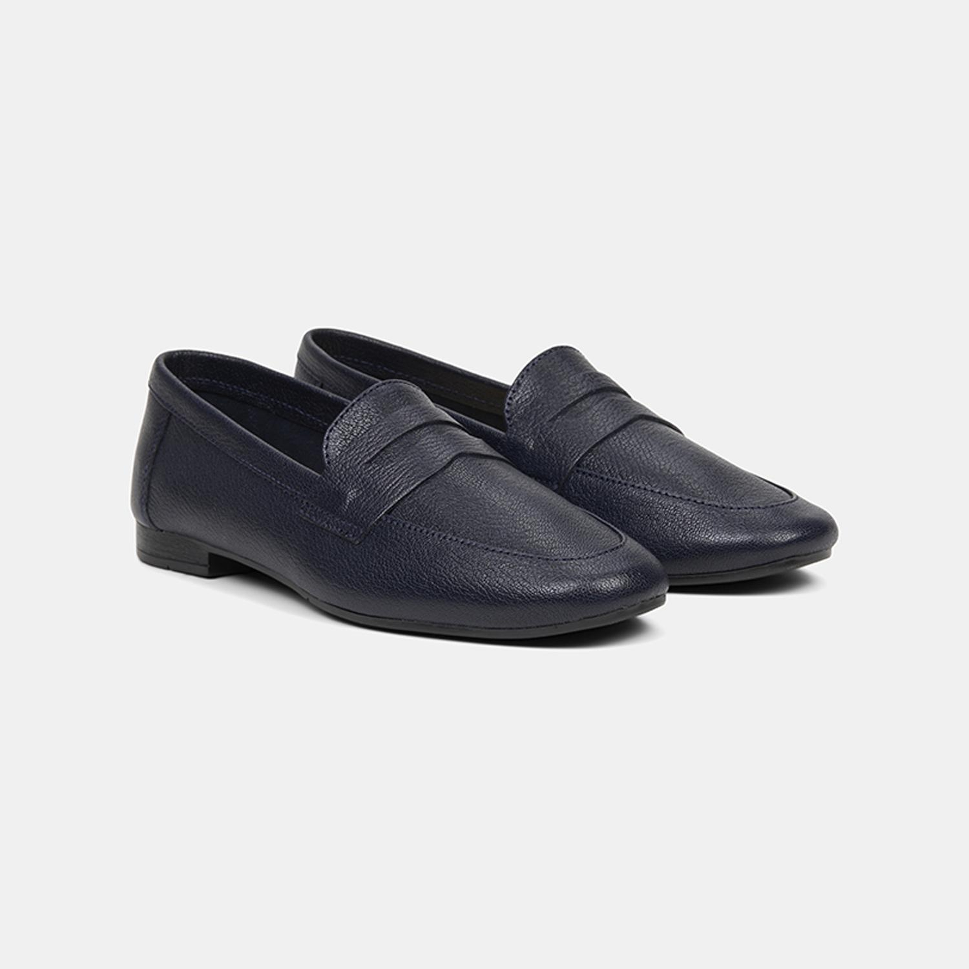 Kadın Koyu Lacivert Yuvarlak Burun Deri Loafer