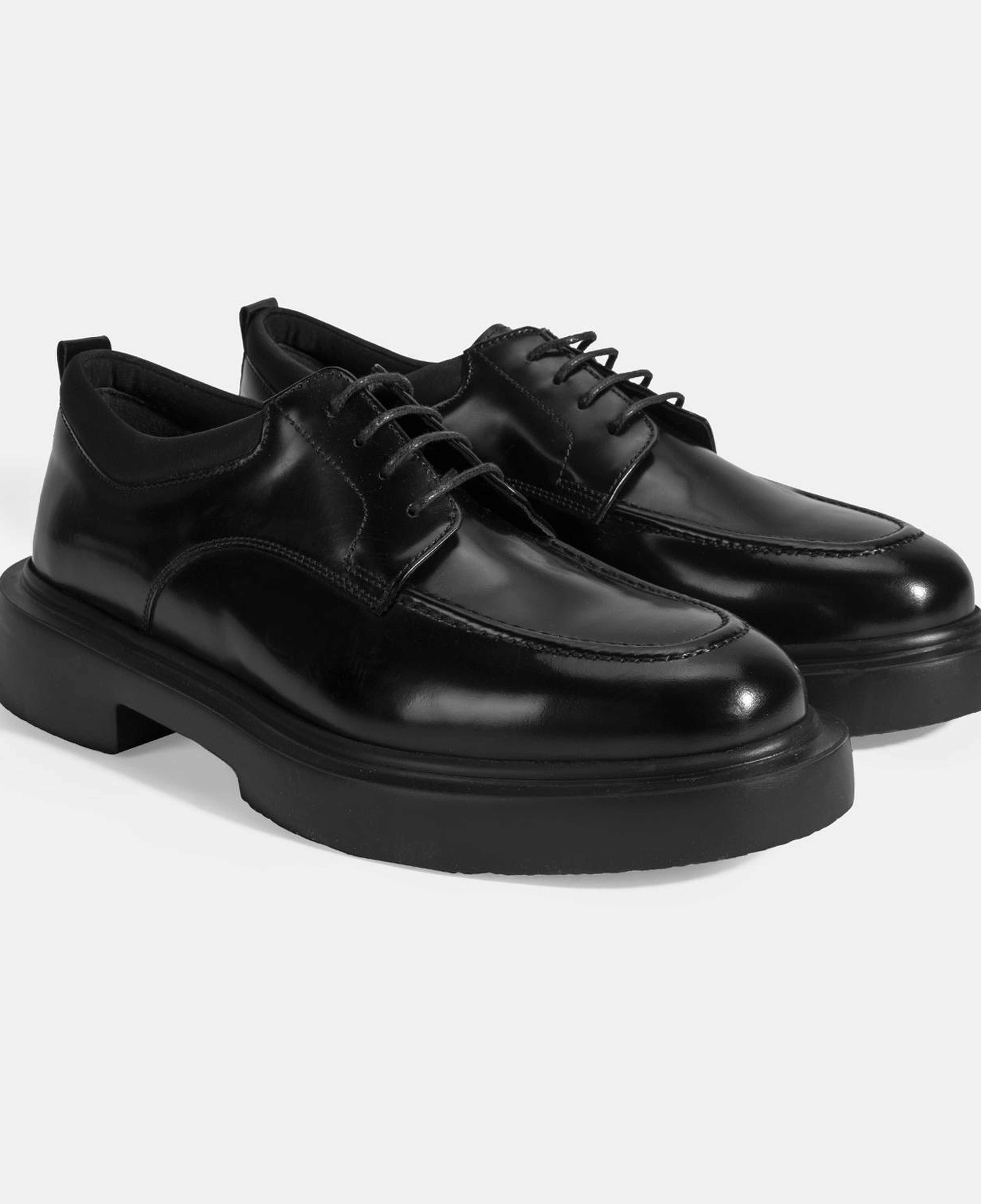Erkek Siyah Bağcıklı Deri Günlük Ayakkabı