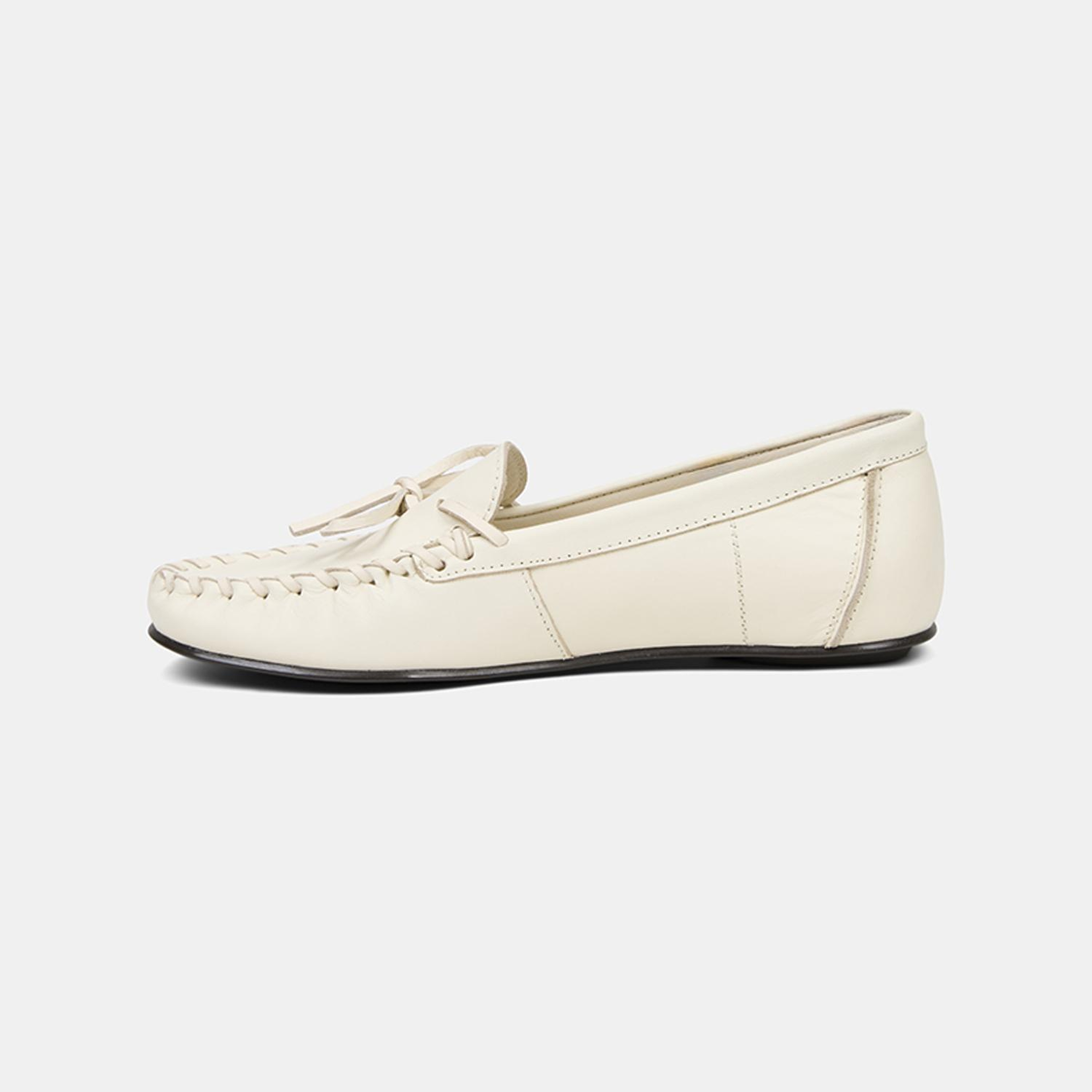 Kadın Bej Fiyonk Detaylı Büzgülü Günlük Deri Loafer