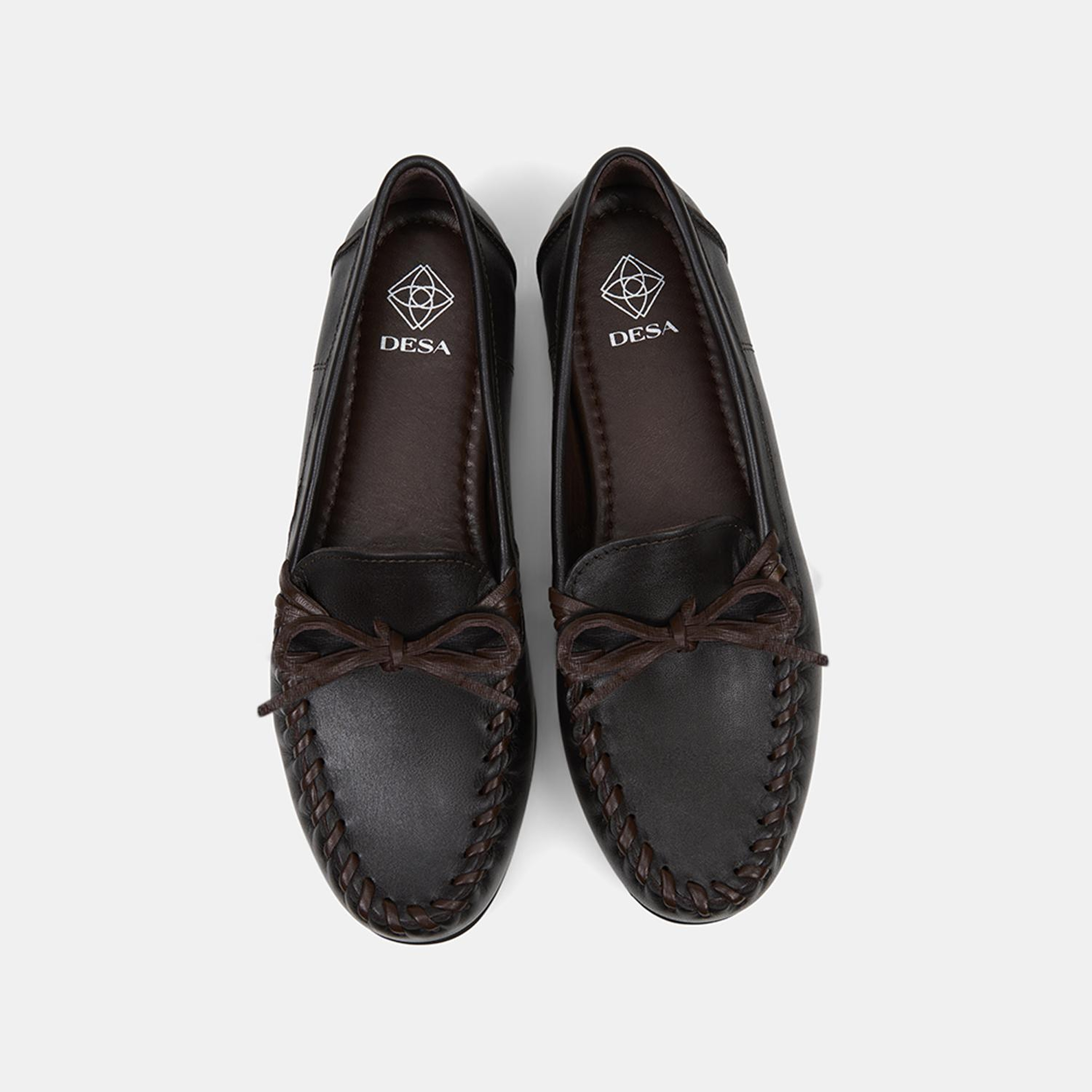 Kadın Koyu Kahve Fiyonk Detaylı Büzgülü Günlük Deri Loafer