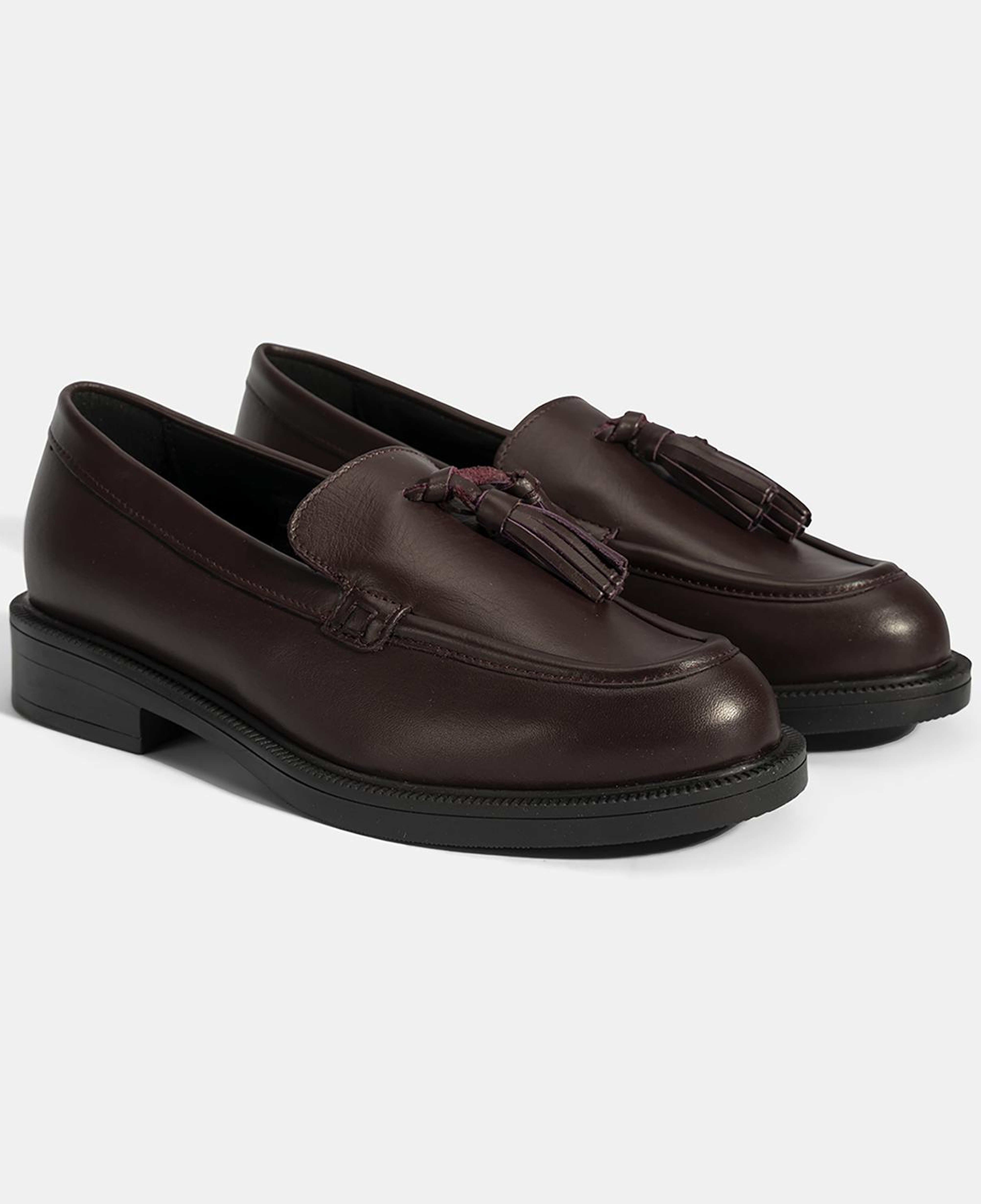 Kadın Bordo Püskül Detaylı Deri Loafer