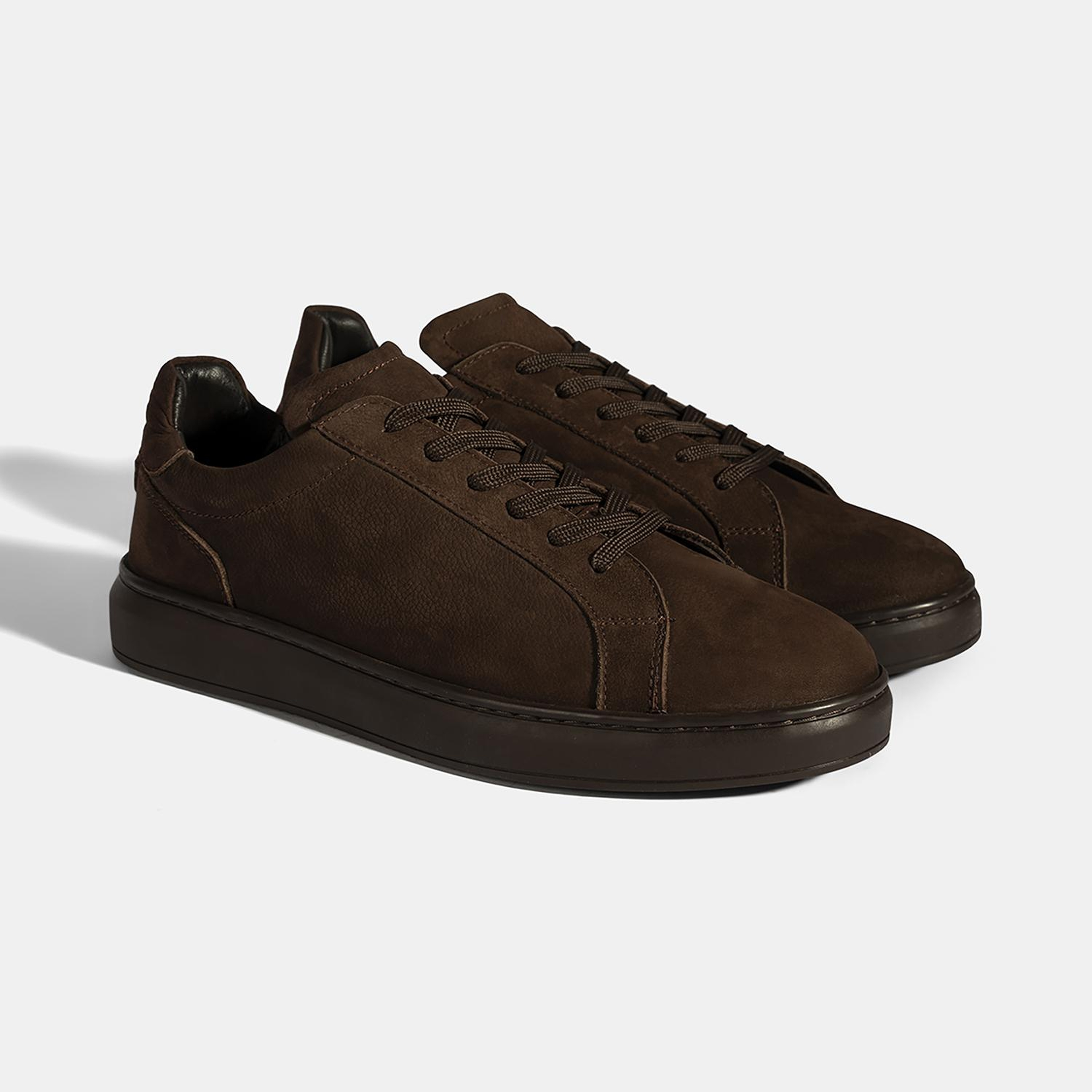 Erkek Koyu Kahve Bağcıklı Günlük Nubuk Deri Ayakkabı