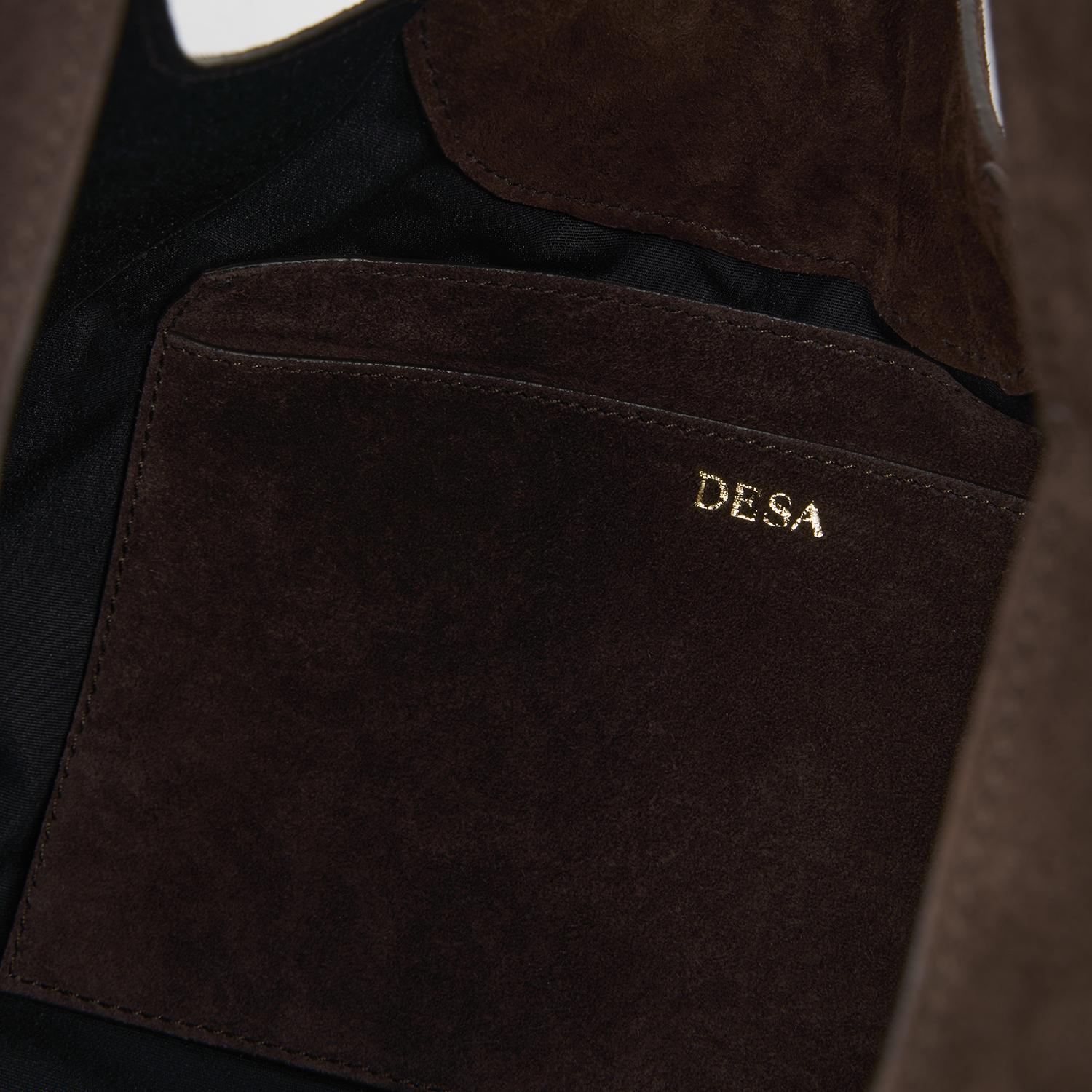 Kadın Koyu Kahve Monogram Logolu Süet Deri Omuz Çantası