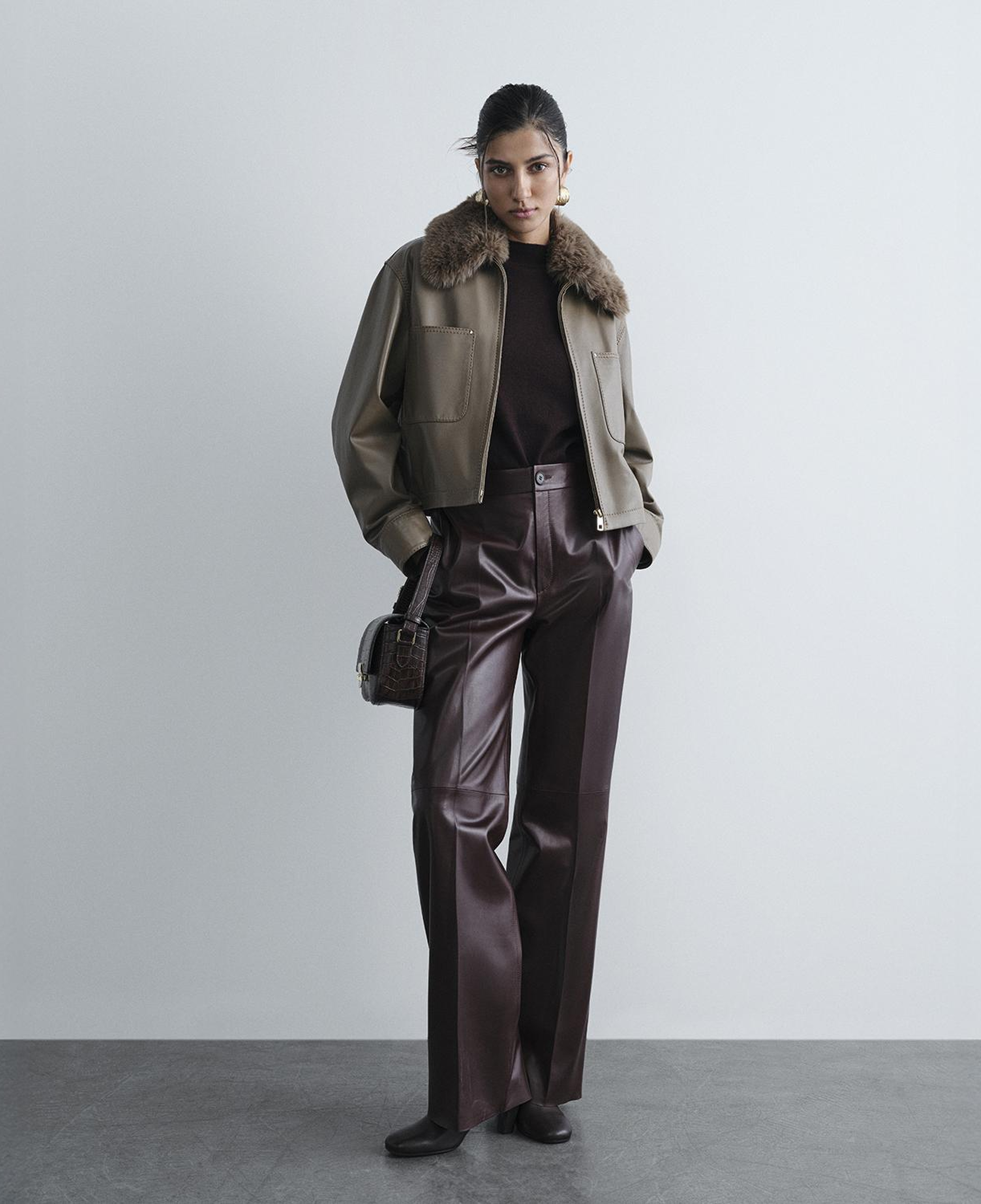 Kadın Kahve Gömlek Yakalı Kısa Deri Ceket