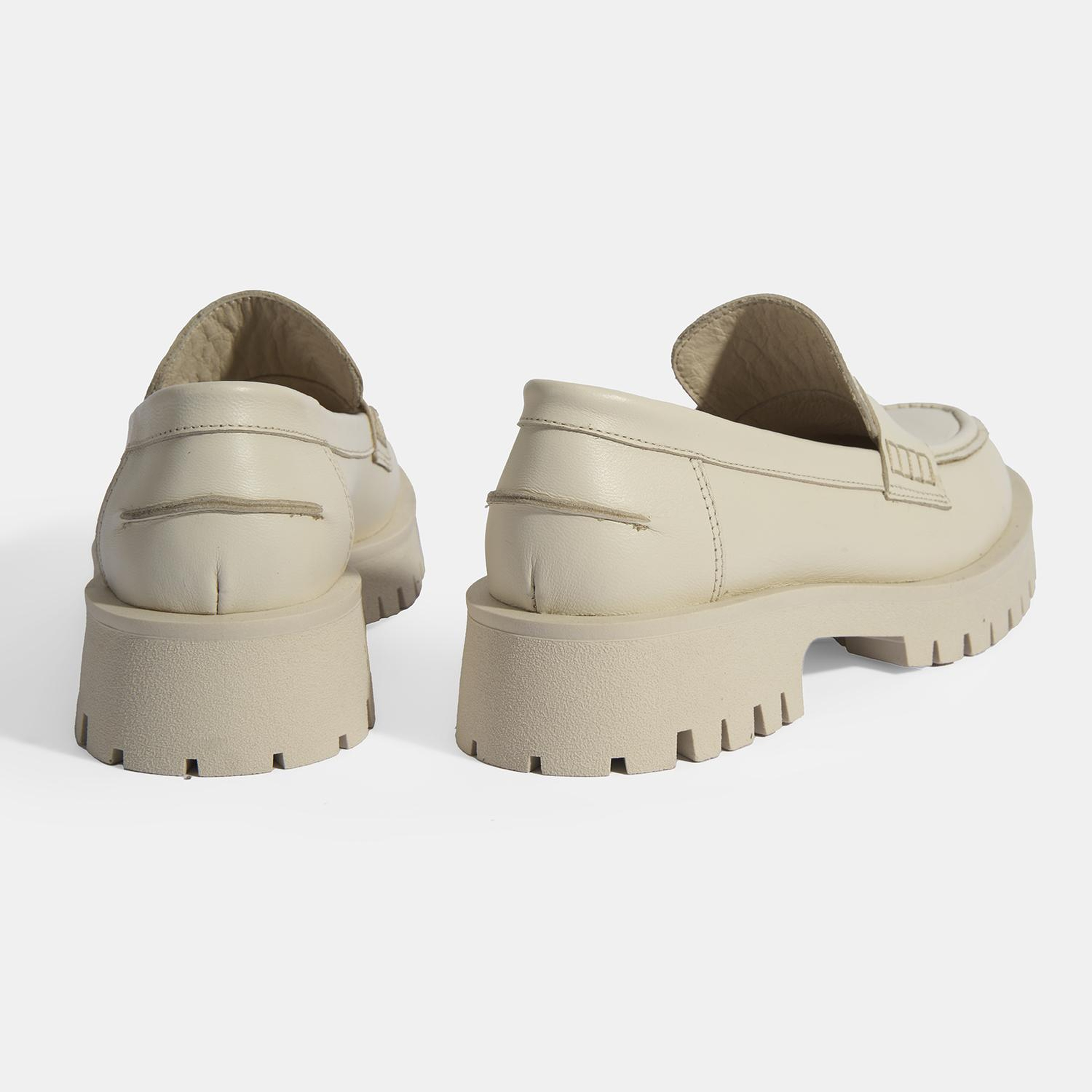 Kadın Bej Slip-On Deri Loafer