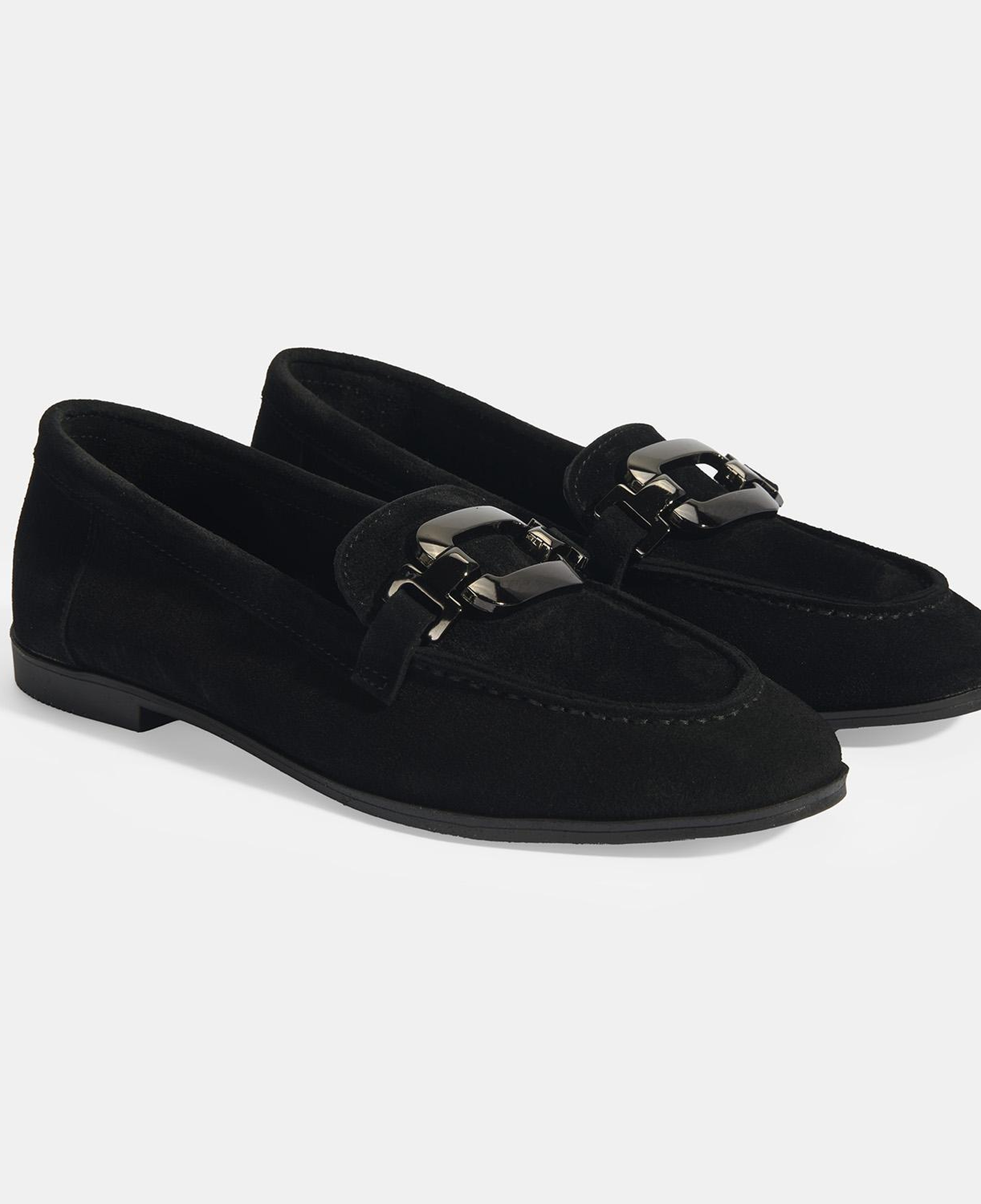 Kadın Siyah Metal Aksesuarlı Süet Loafer