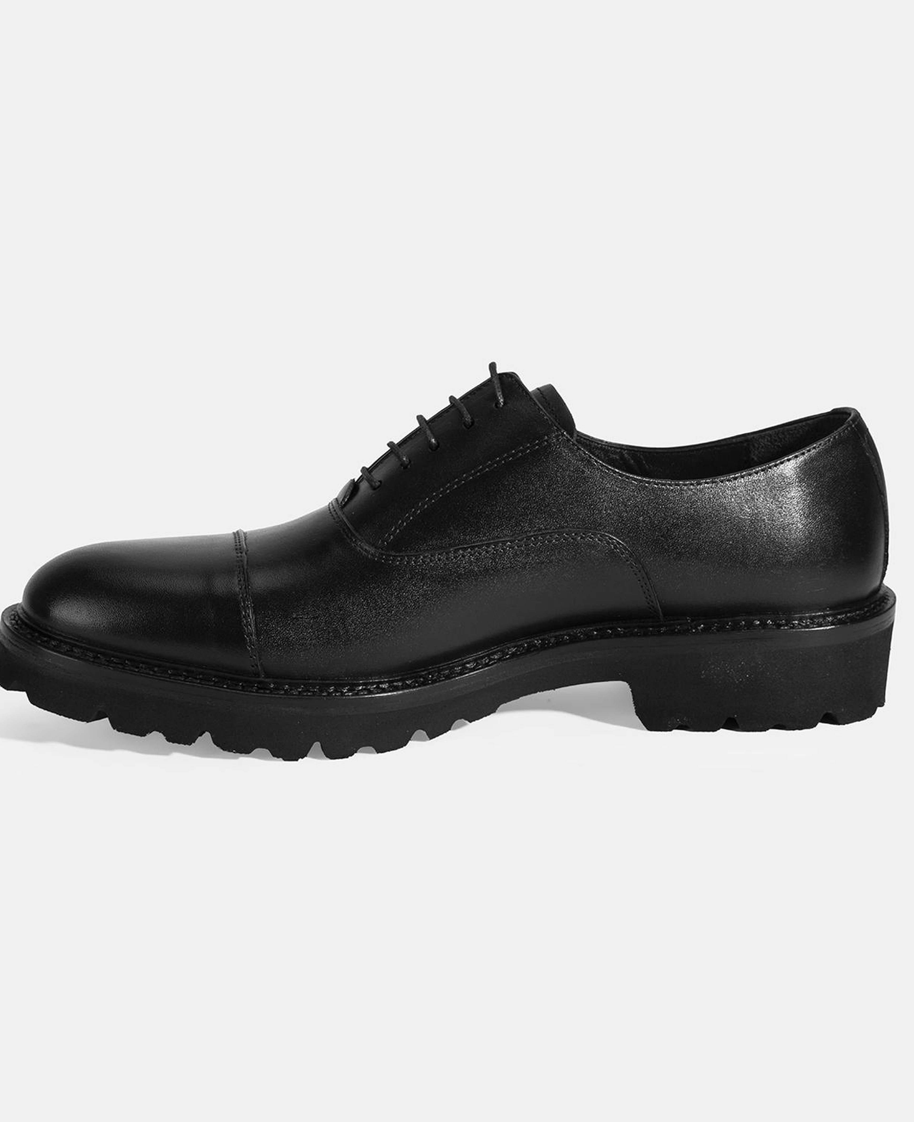 Erkek Siyah Bağcıklı Deri Klasik Ayakkabı