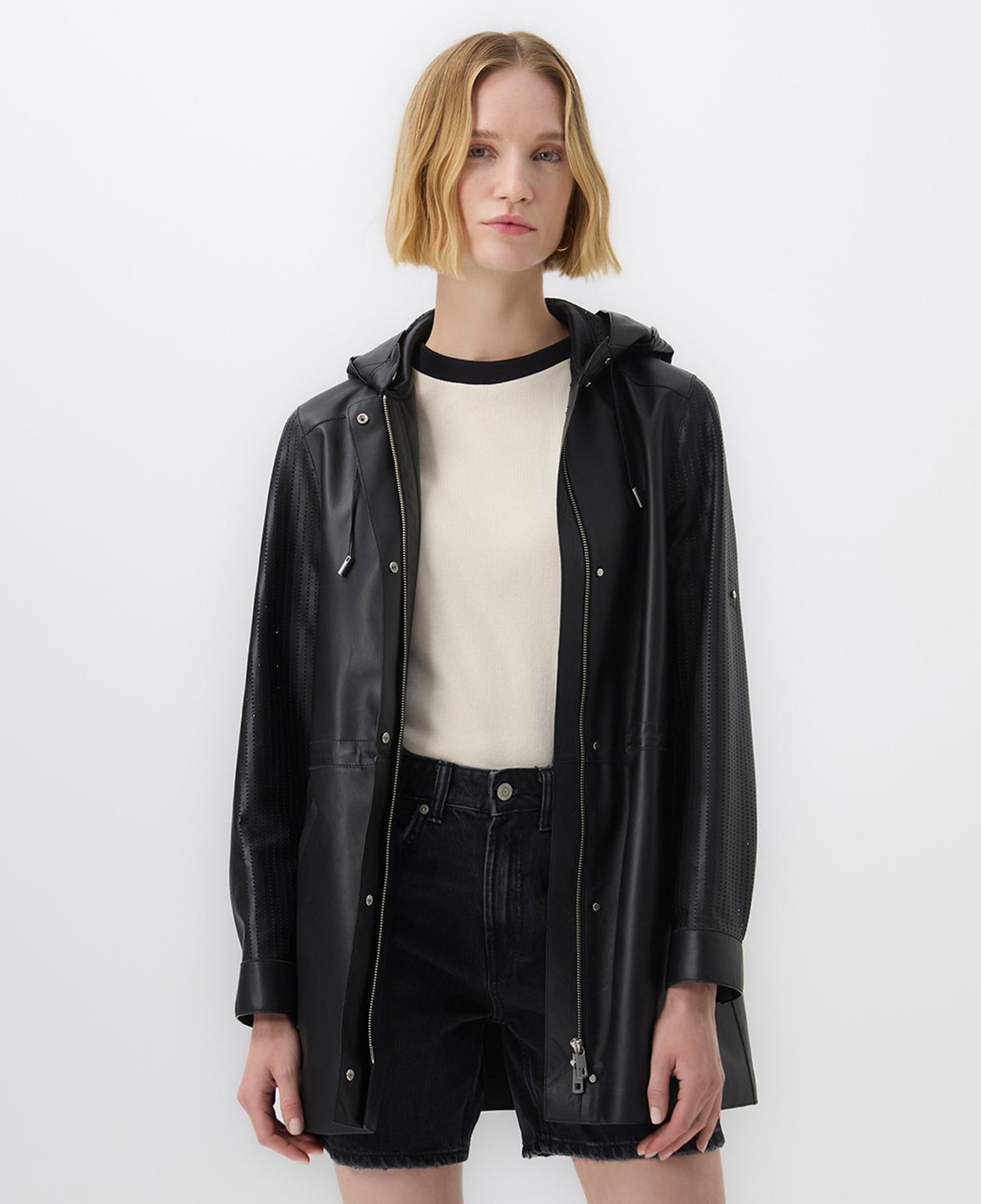 Aldabella Siyah Kadın Perforeli Deri Pardösü