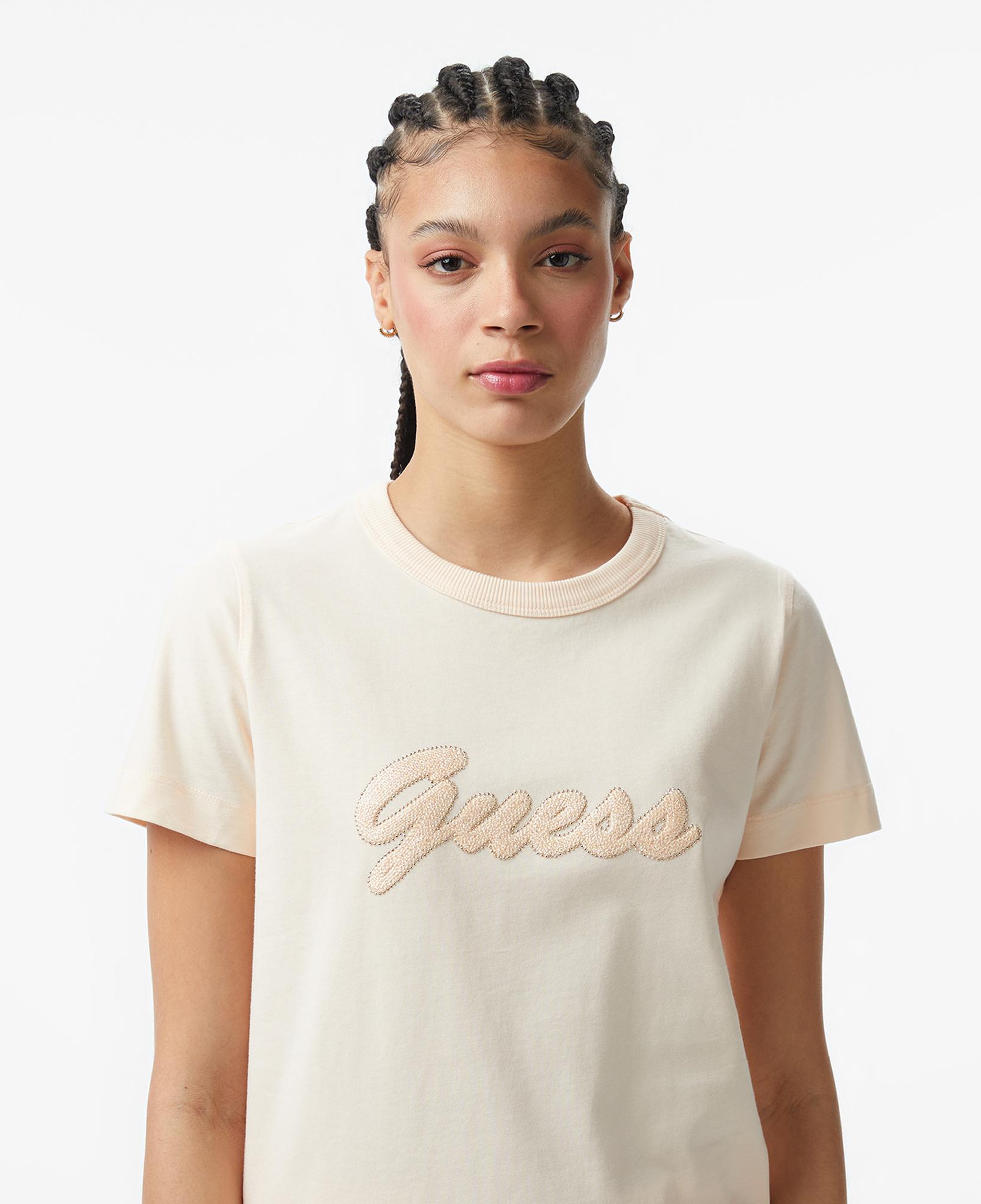 Guess Boxy Fit Kadın Ekru T-Shirt