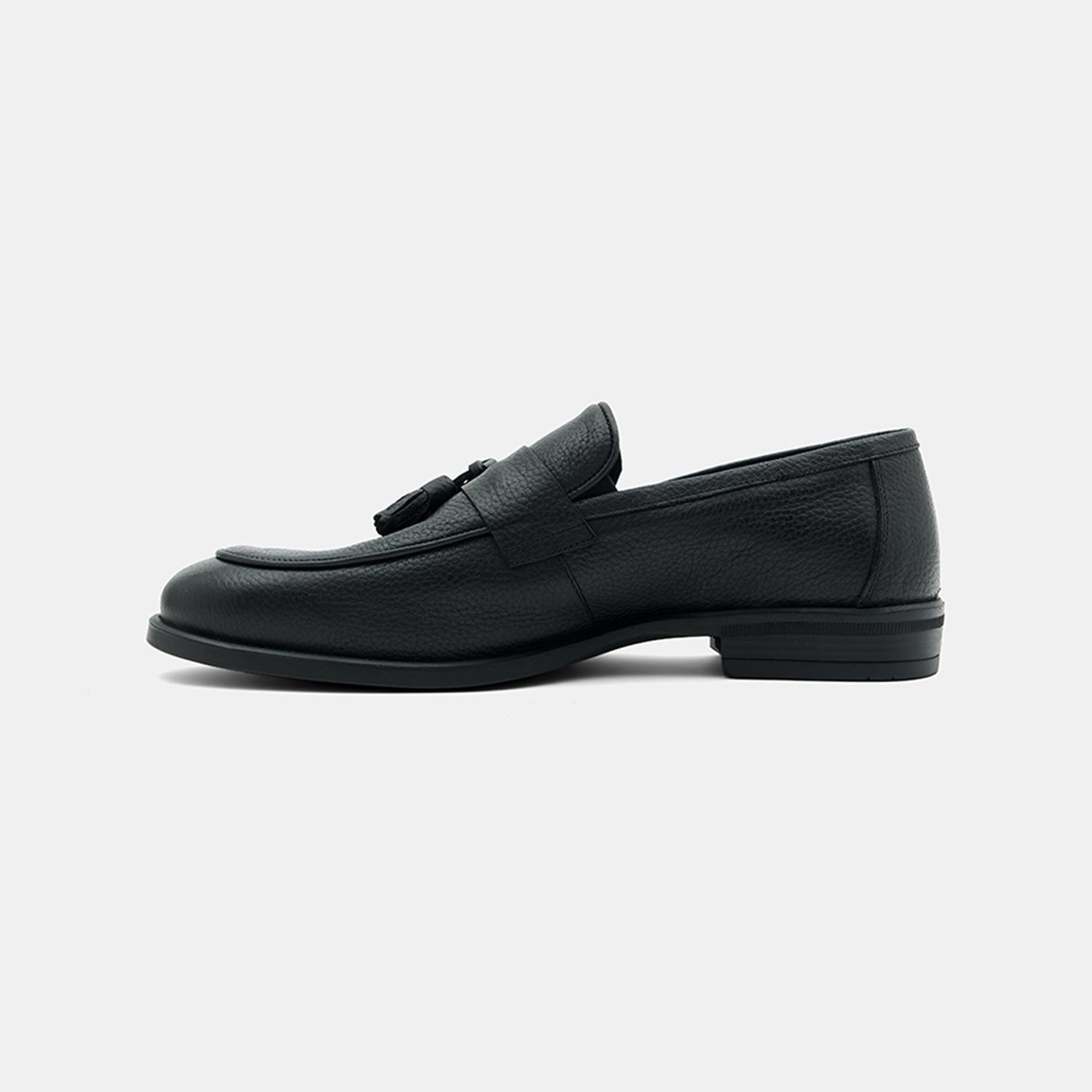 Erkek Siyah Püskül Detaylı Deri Loafer