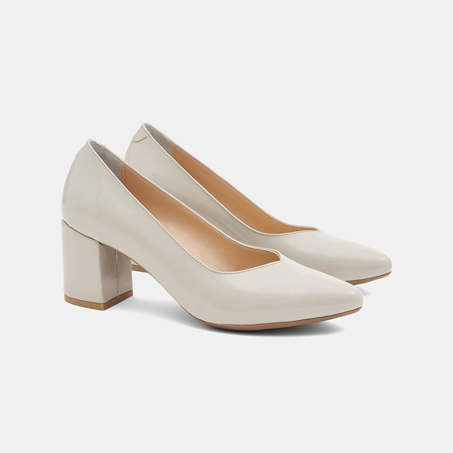 Kadın Bej Rugan Deri Kalın Topuklu Ayakkabı