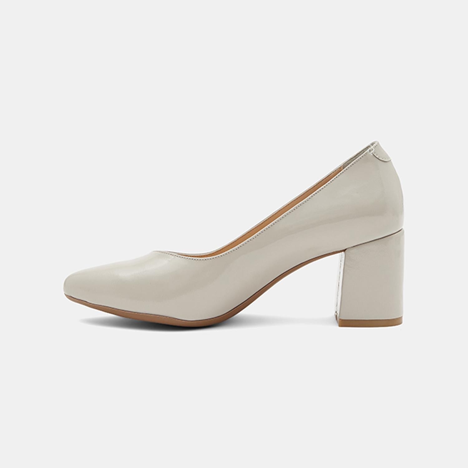 Kadın Bej Rugan Deri Kalın Topuklu Ayakkabı