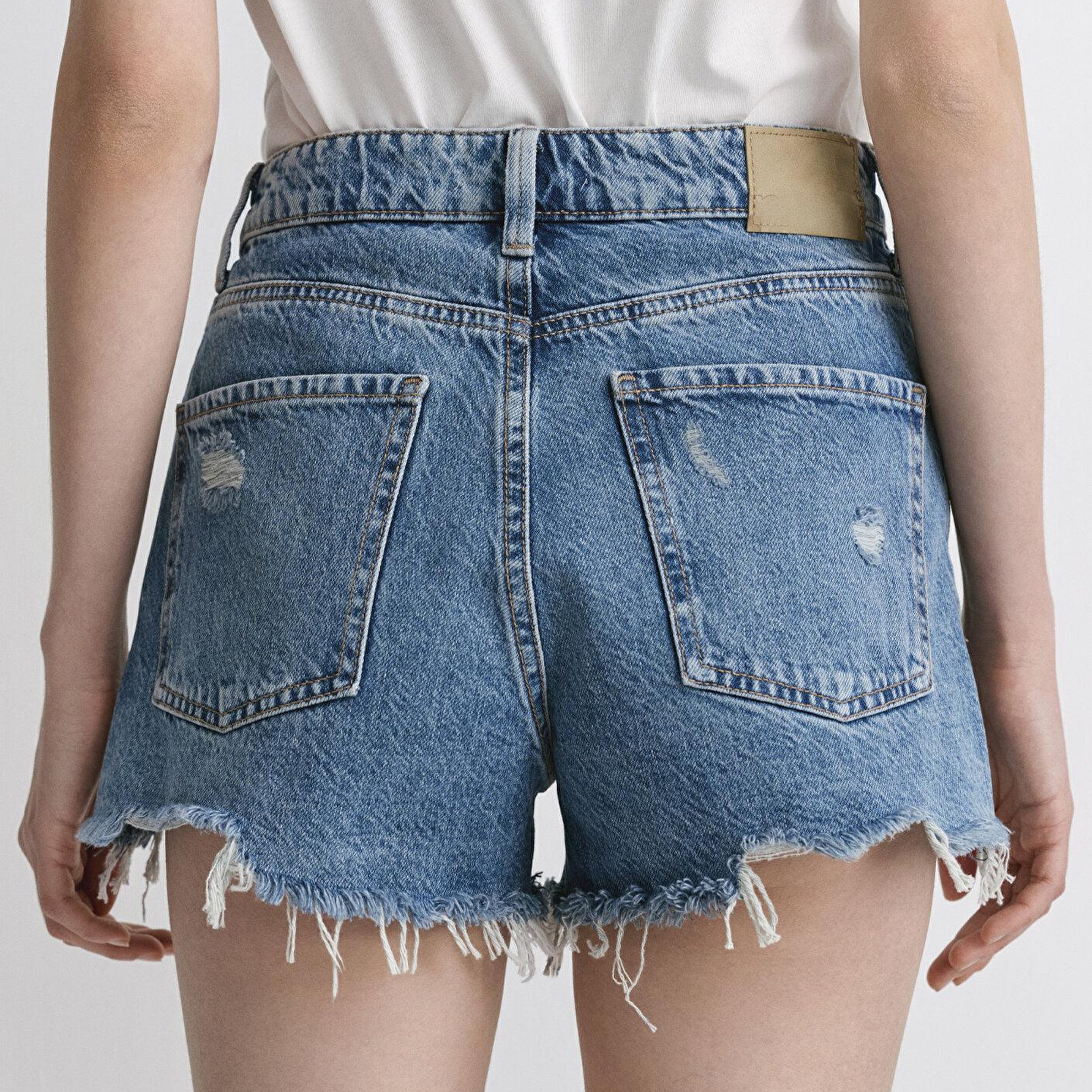 Mavi Tyra 90lar Gölgeli Indigo Mavisi Jean Şort 1410011-84398