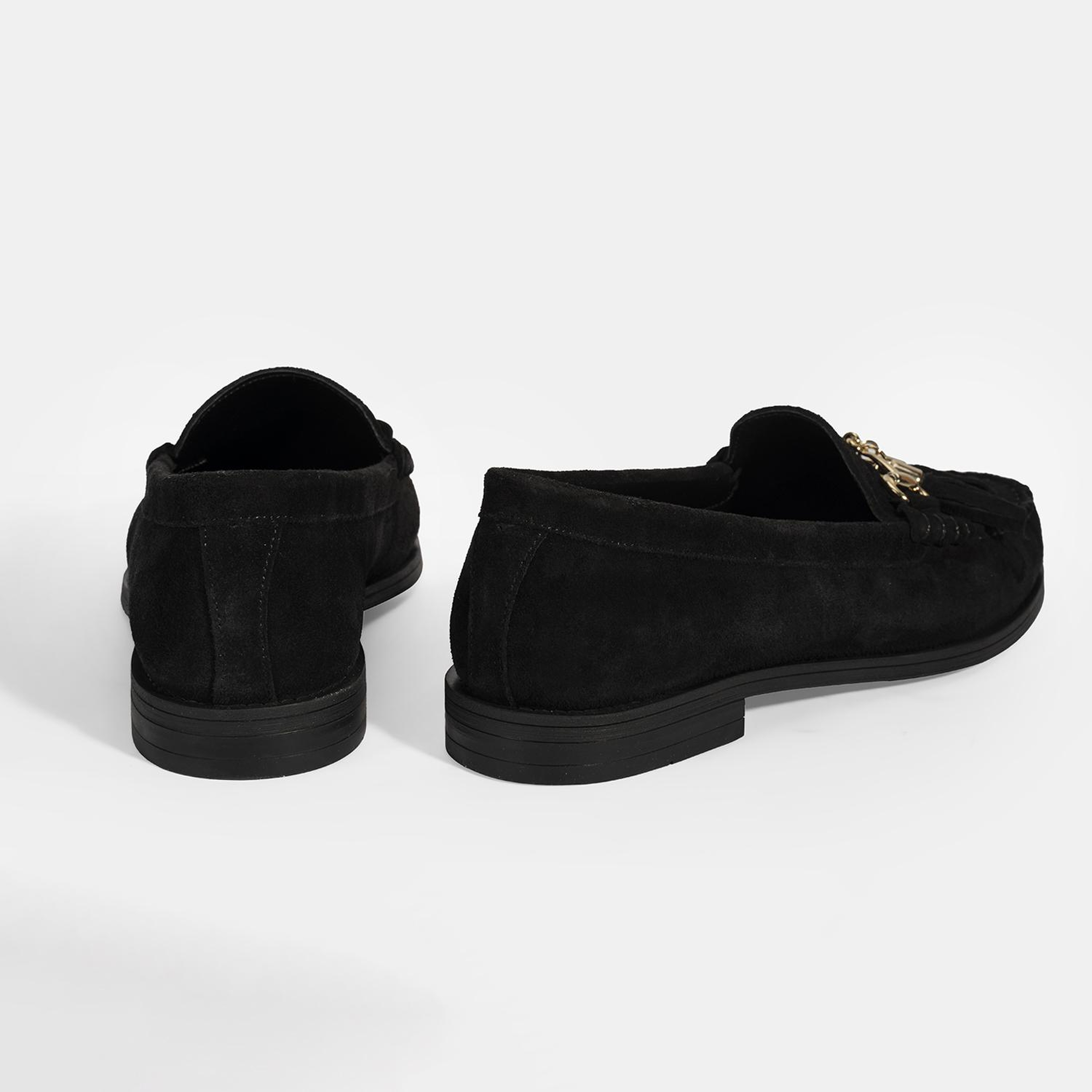 Kadın Siyah Püskül Aksesuarlı Süet Loafer