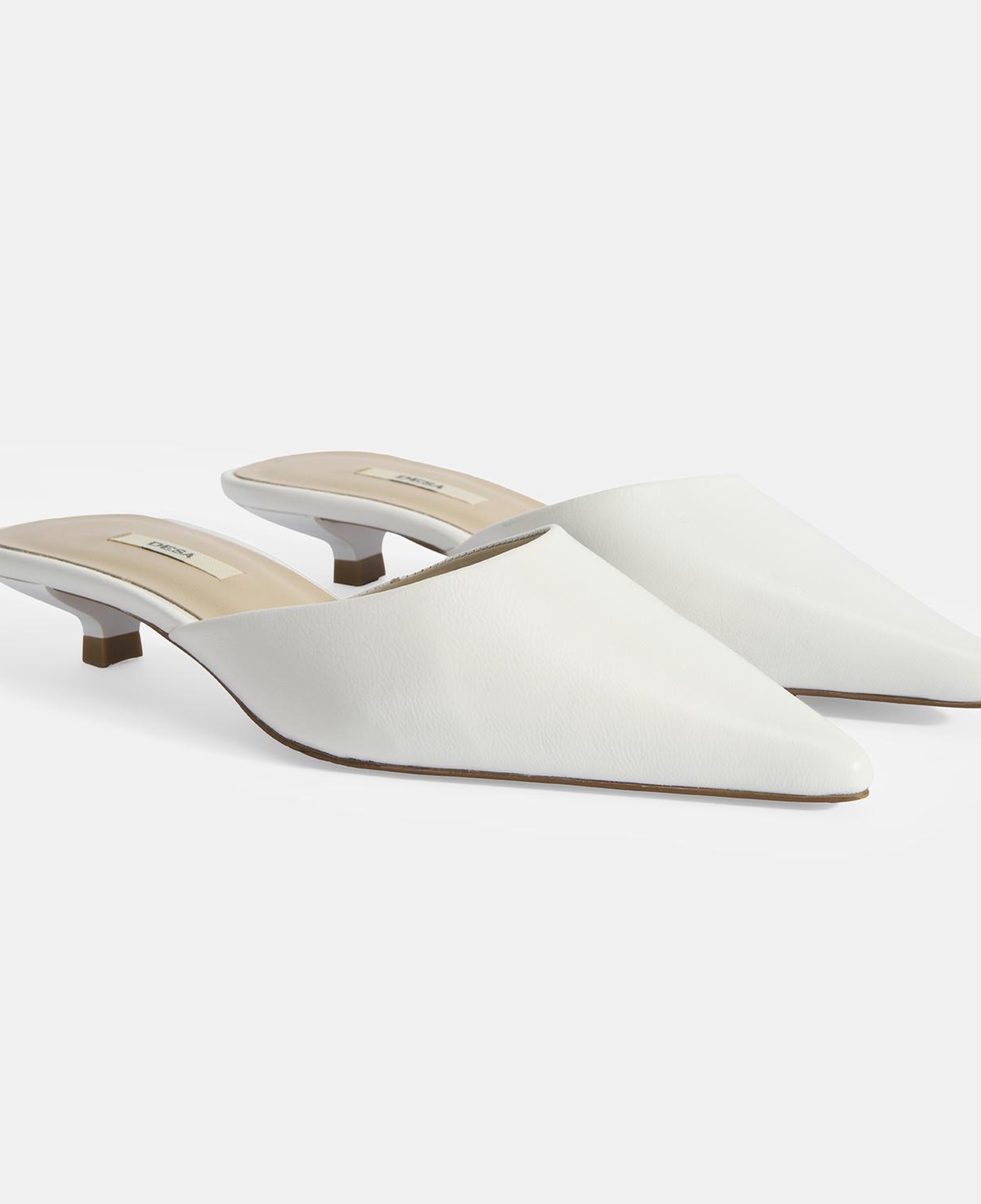 Kadın Beyaz Topuklu Deri Terlik