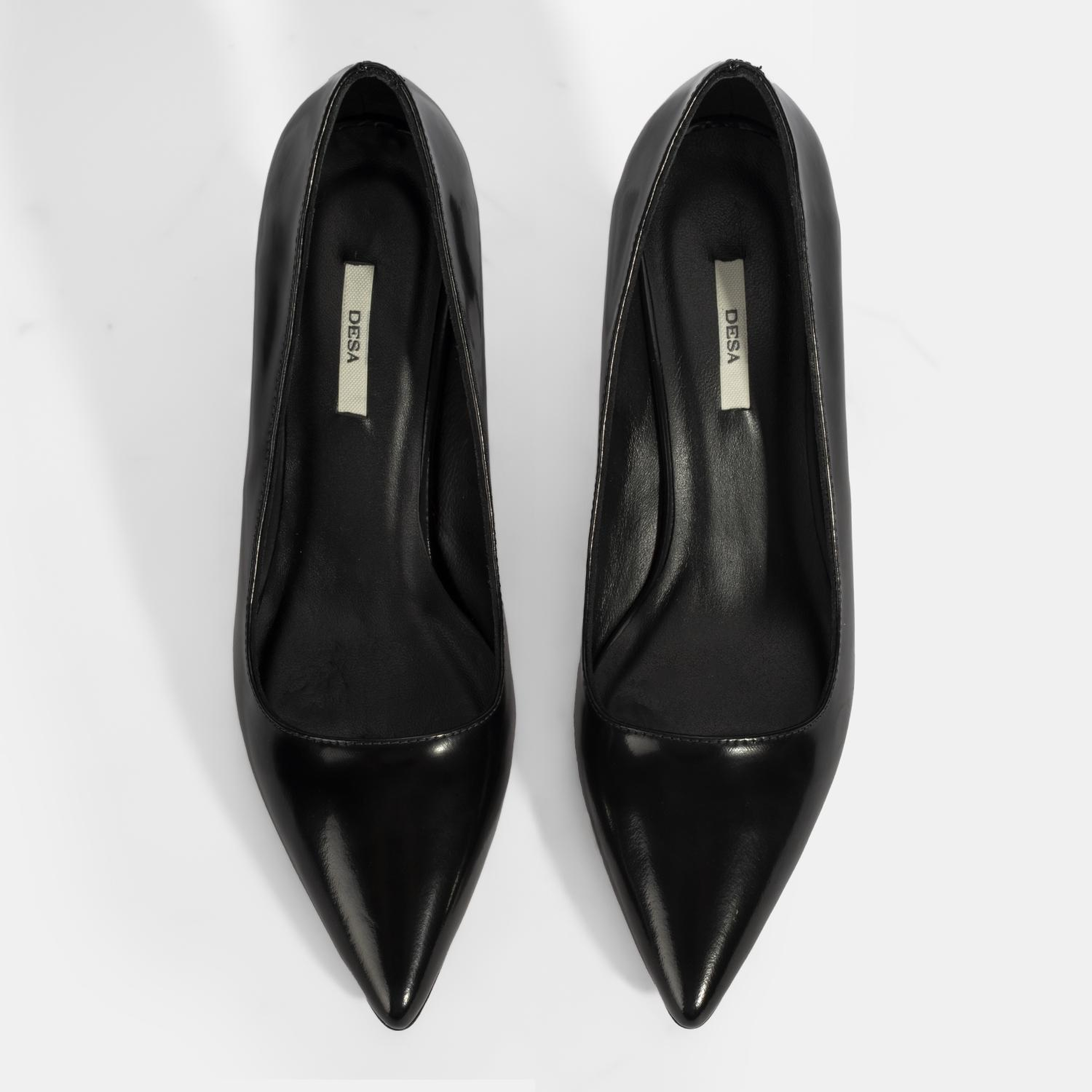 Kadın Siyah Metal Topuk Detaylı Rugan Abiye Ayakkabı