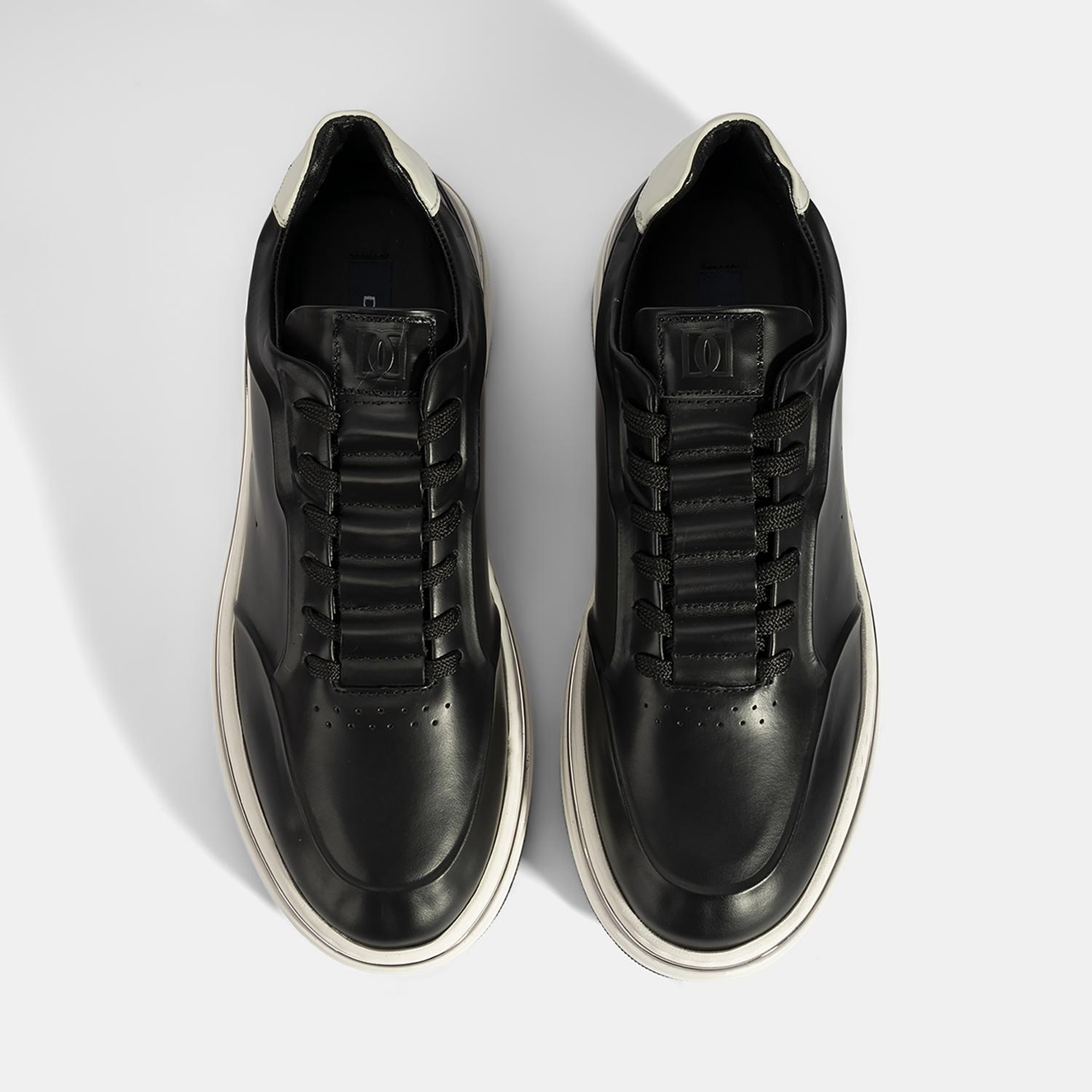 Erkek Siyah Bağcıklı Deri Spor Ayakkabı