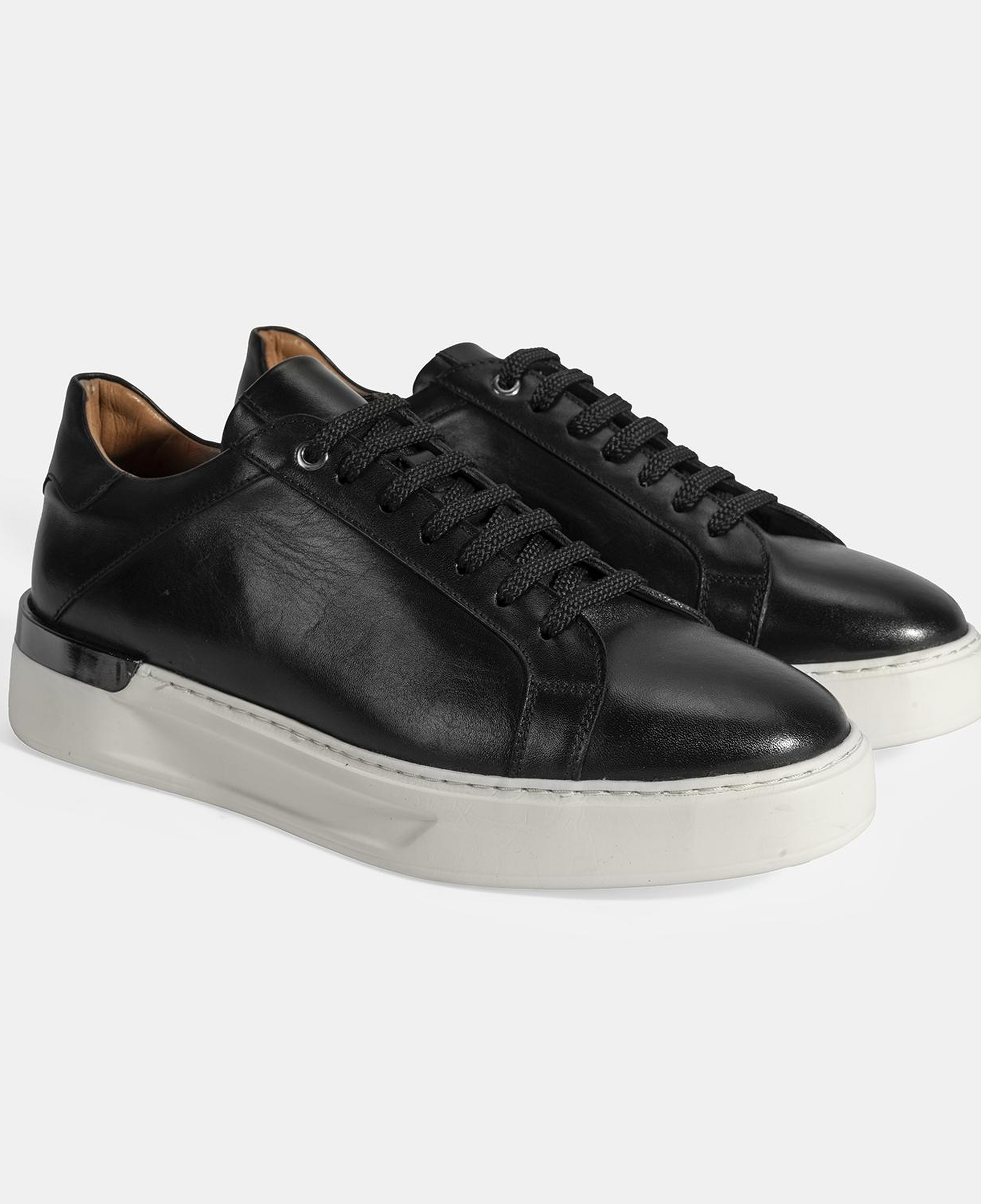 Erkek Siyah Bağcıklı Deri Günlük Ayakkabı