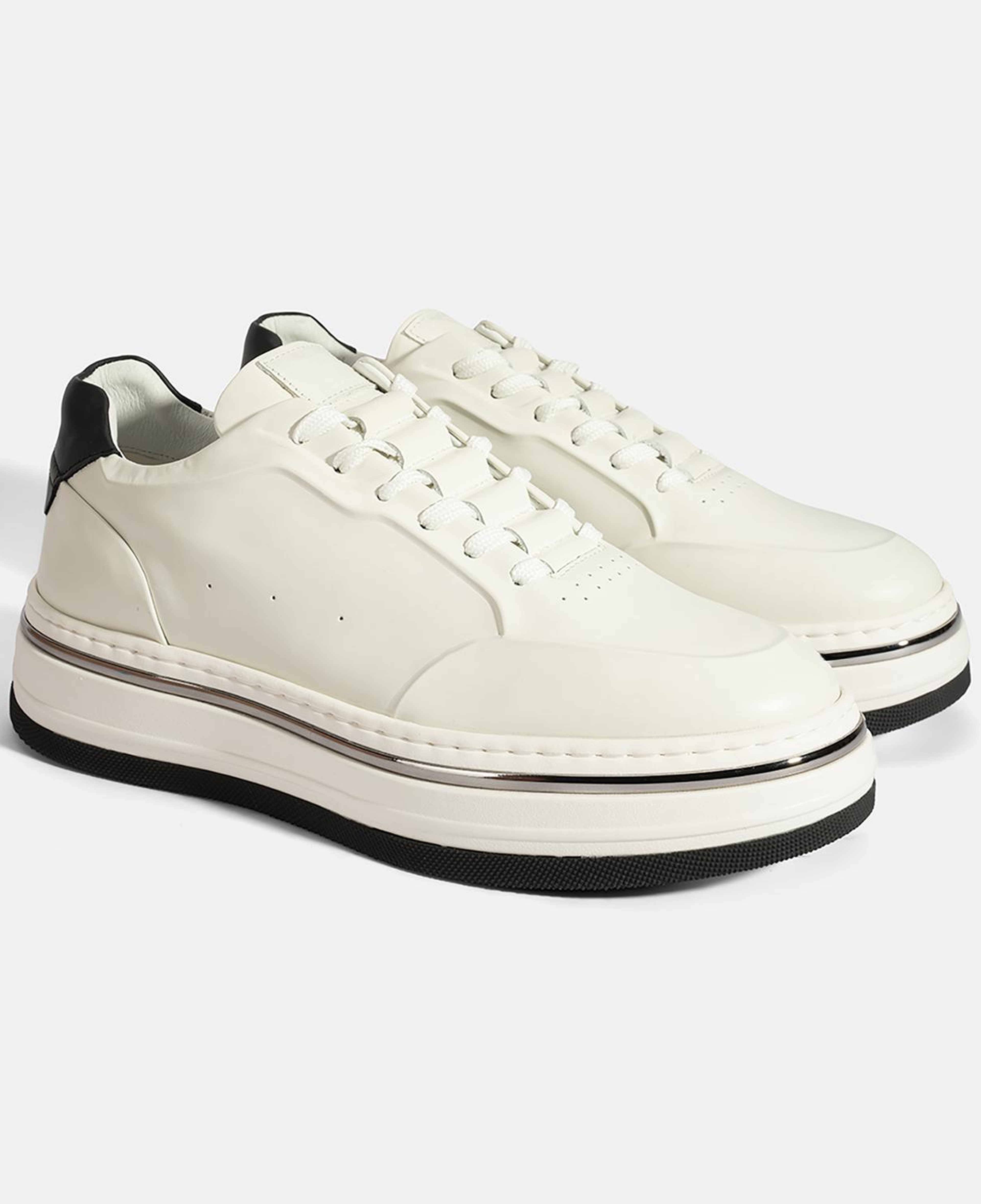 Erkek Beyaz Bağcıklı Deri Spor Ayakkabı