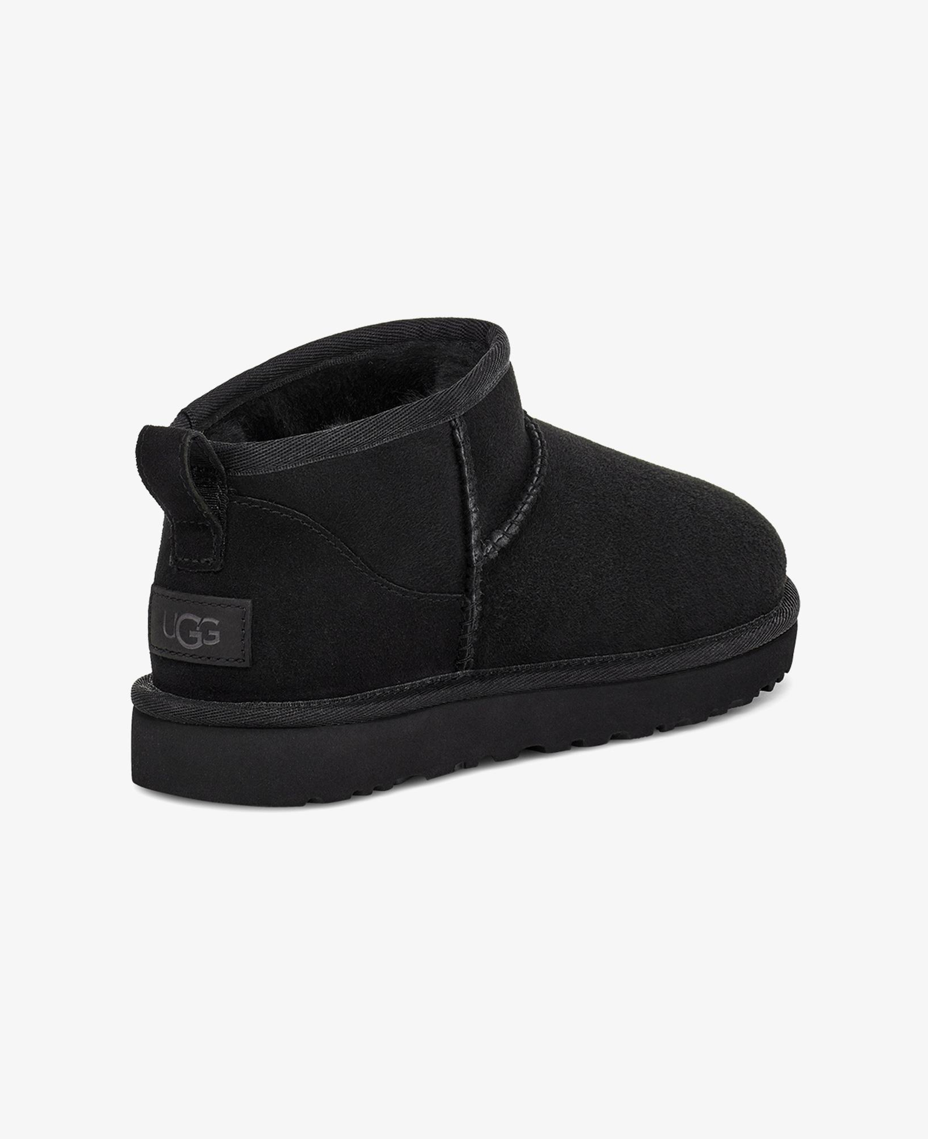 UGG Classic Ultra Mini Kadın Siyah Bot