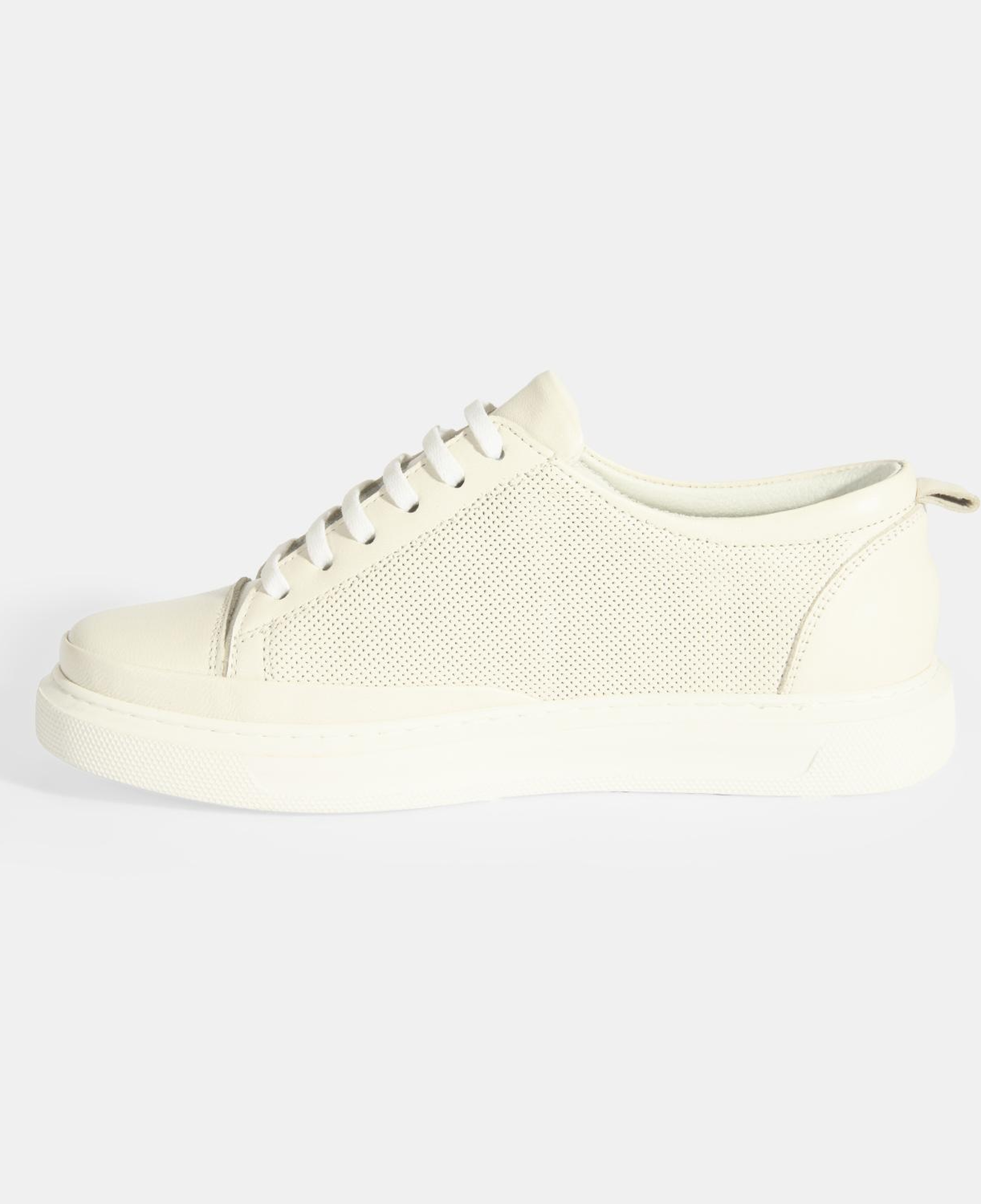 Kadın Beyaz Deri Bağcıklı Spor Ayakkabı