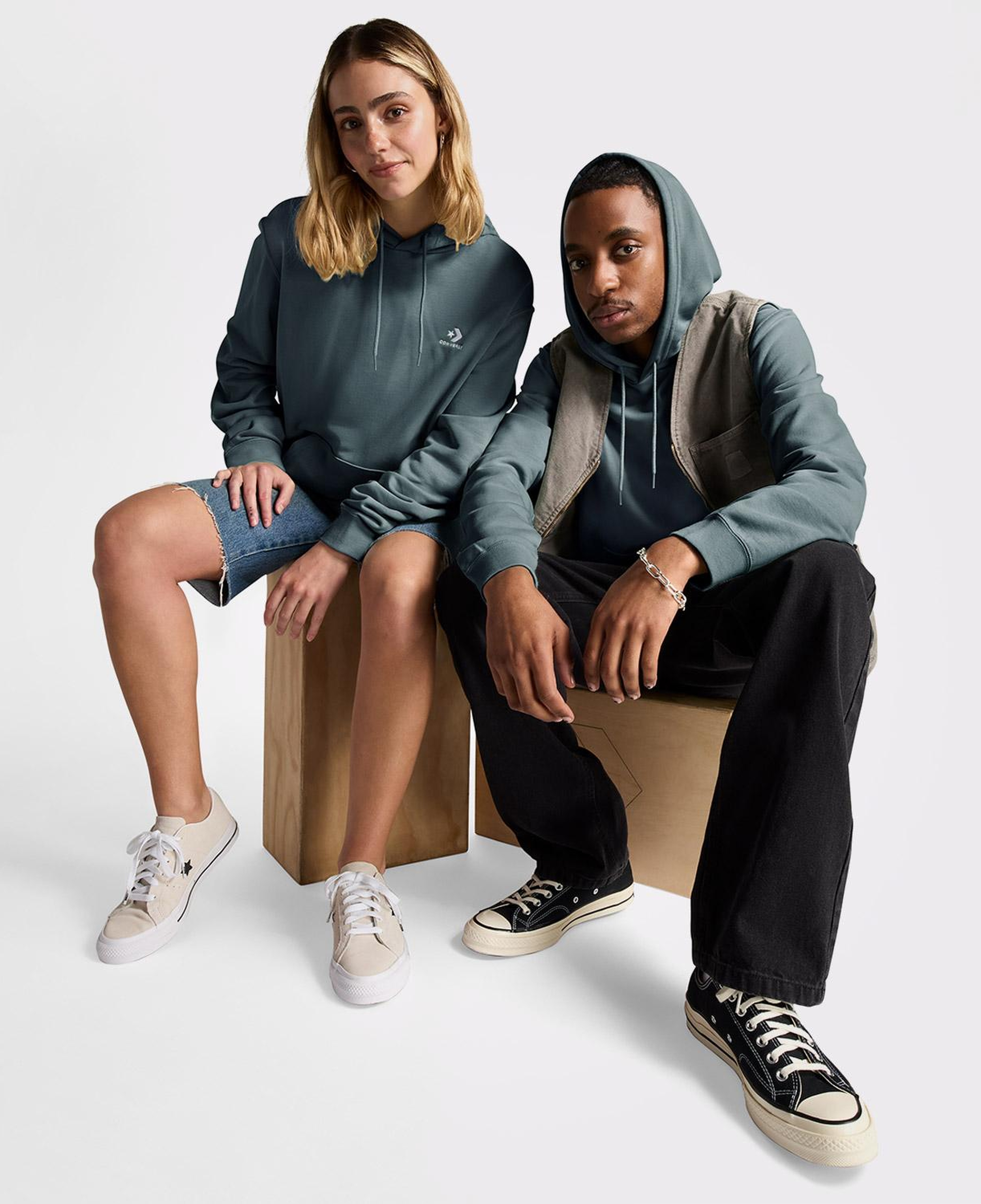 Converse Go-To Unisex Kapüşonlu Yeşil Hoodie