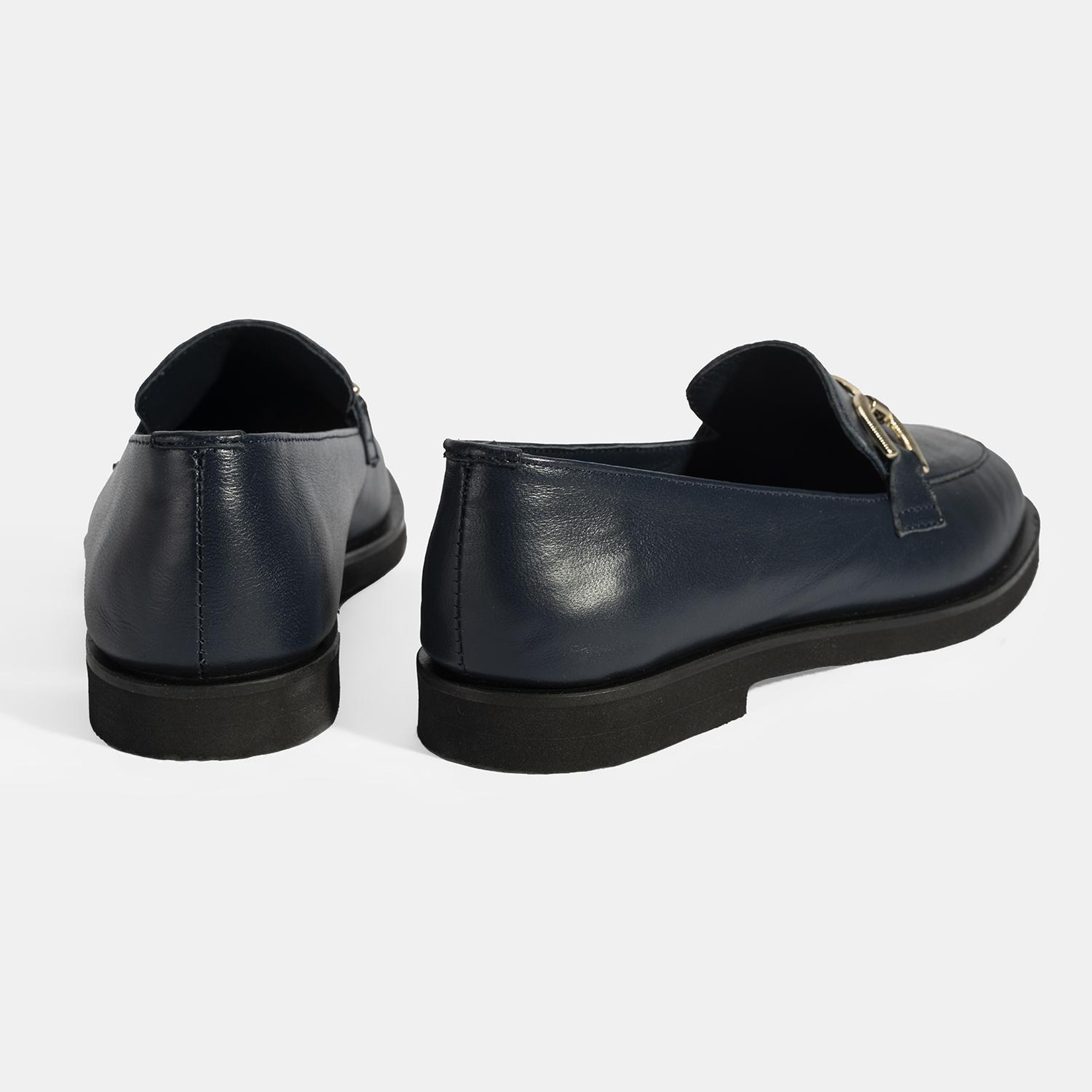 Kadın Lacivert Metal Toka Aksesuarlı Deri Loafer