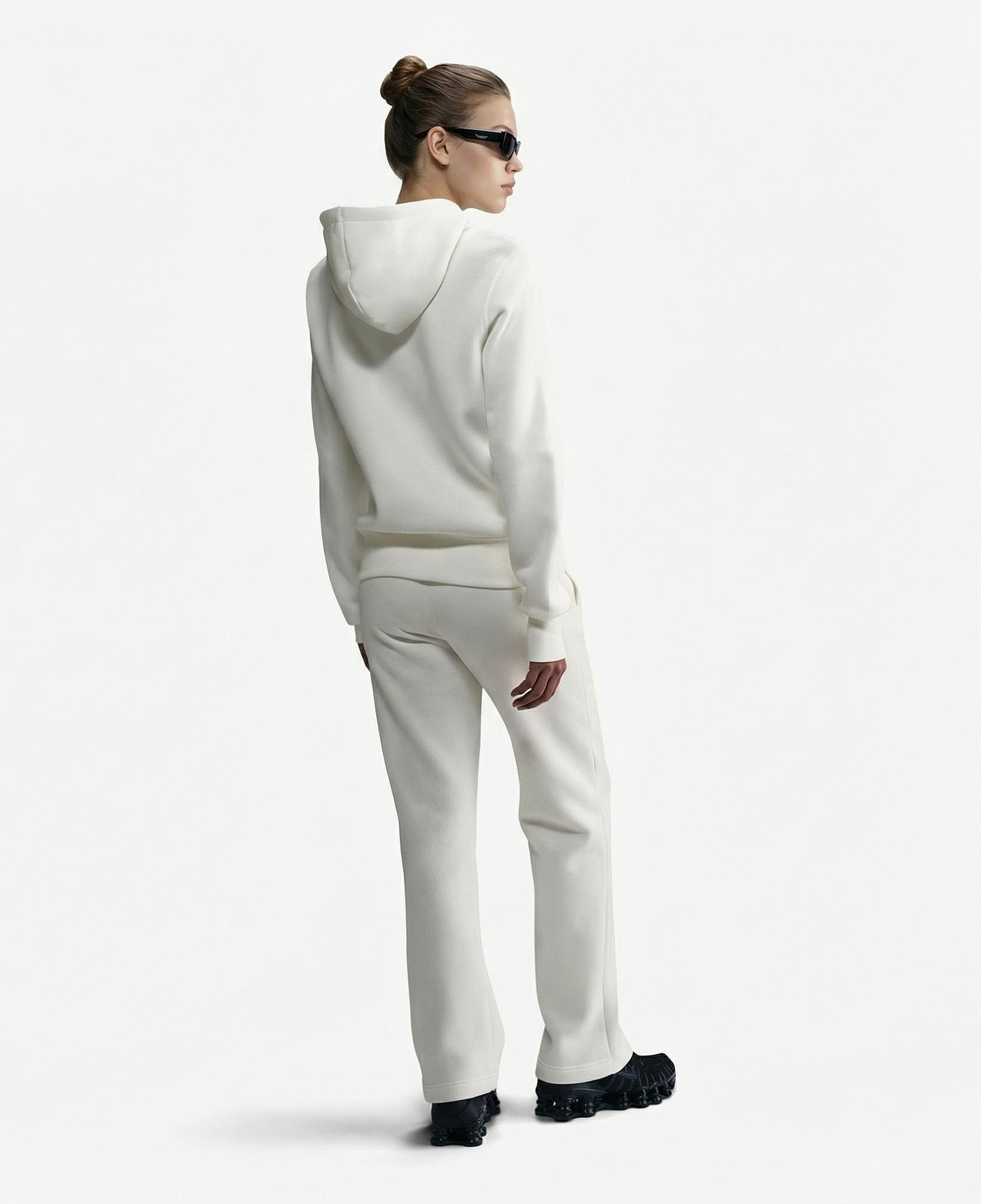 Nike Sportswear Phoenix Fleece Kadın Beyaz Kapüşonlu Hoodie