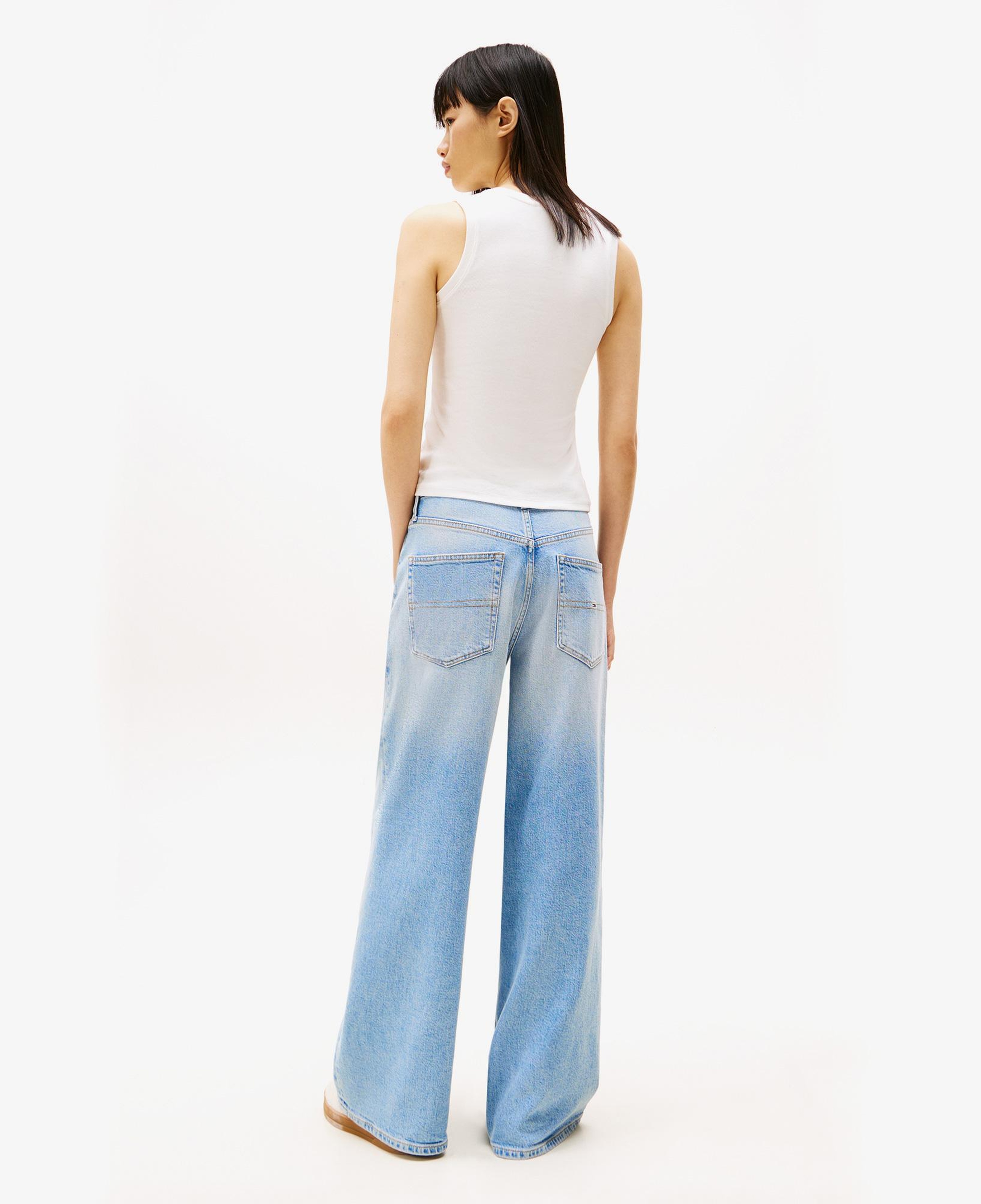 Tommy Hilfiger Denim Essentials Kadın Beyaz T-Shirt