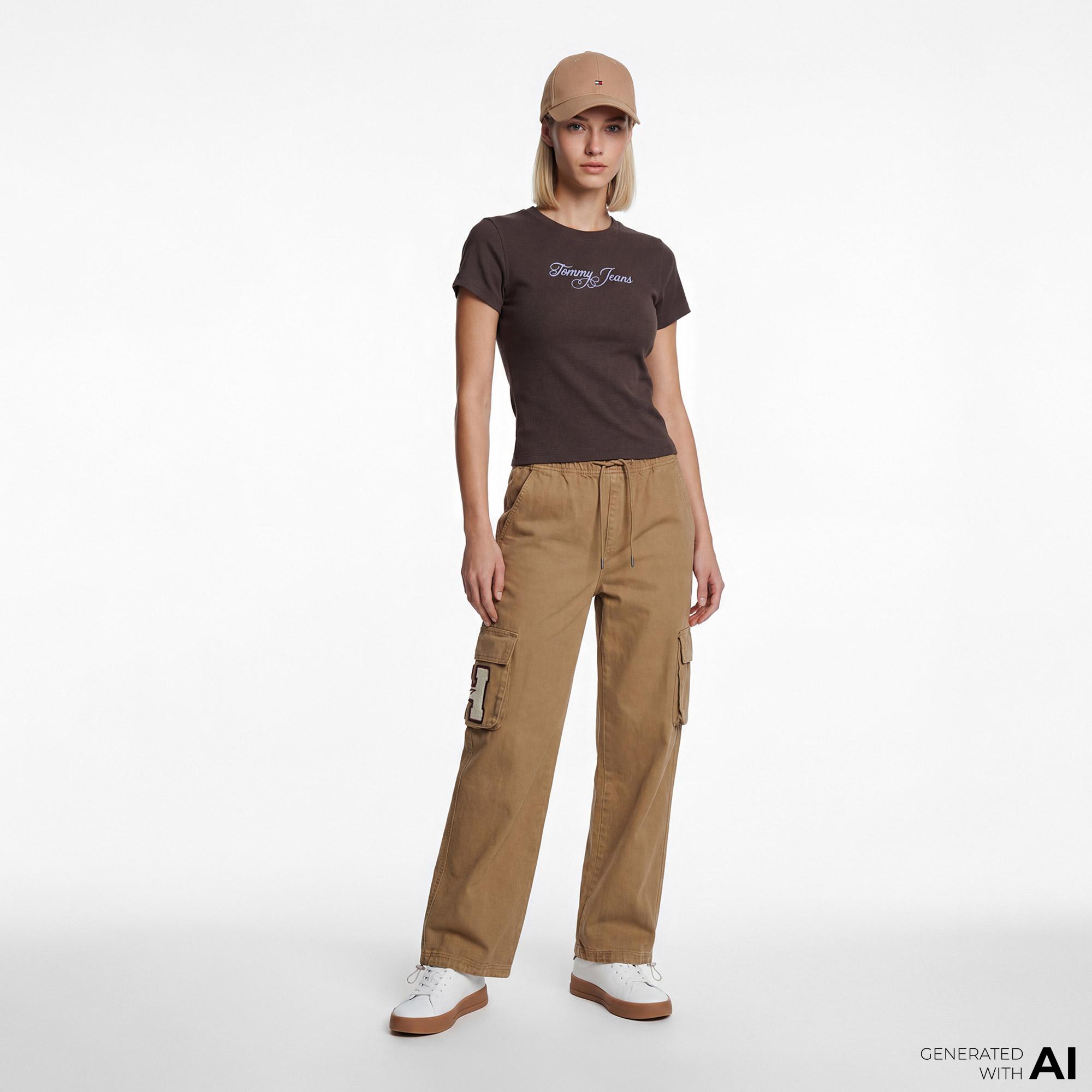 Tommy Hilfiger Essential Logo Kadın Kahverengi T-Shirt