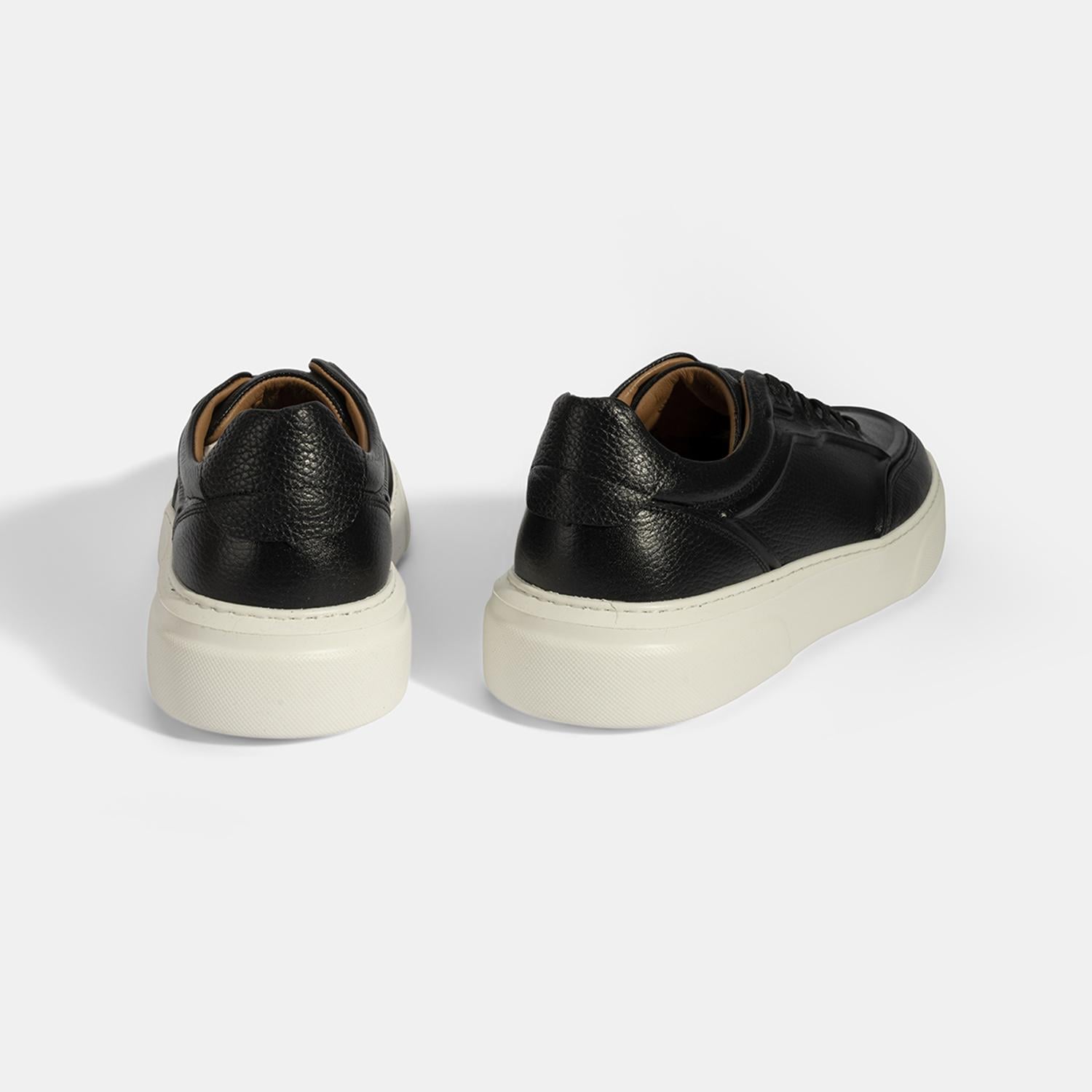 Erkek Siyah Bağcıklı Deri Sneaker