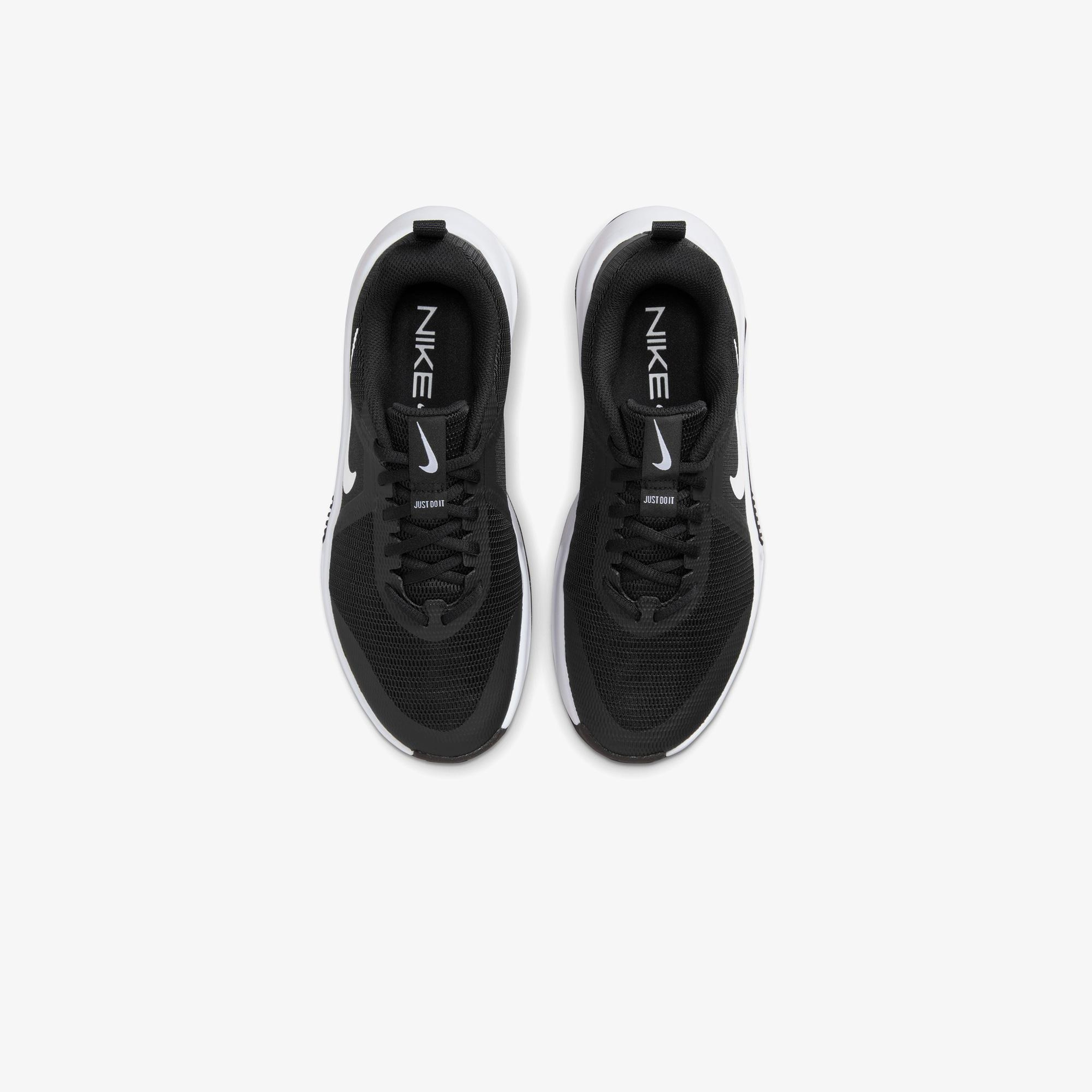 Nike MC Trainer 3 Kadın Siyah Spor Ayakkabı