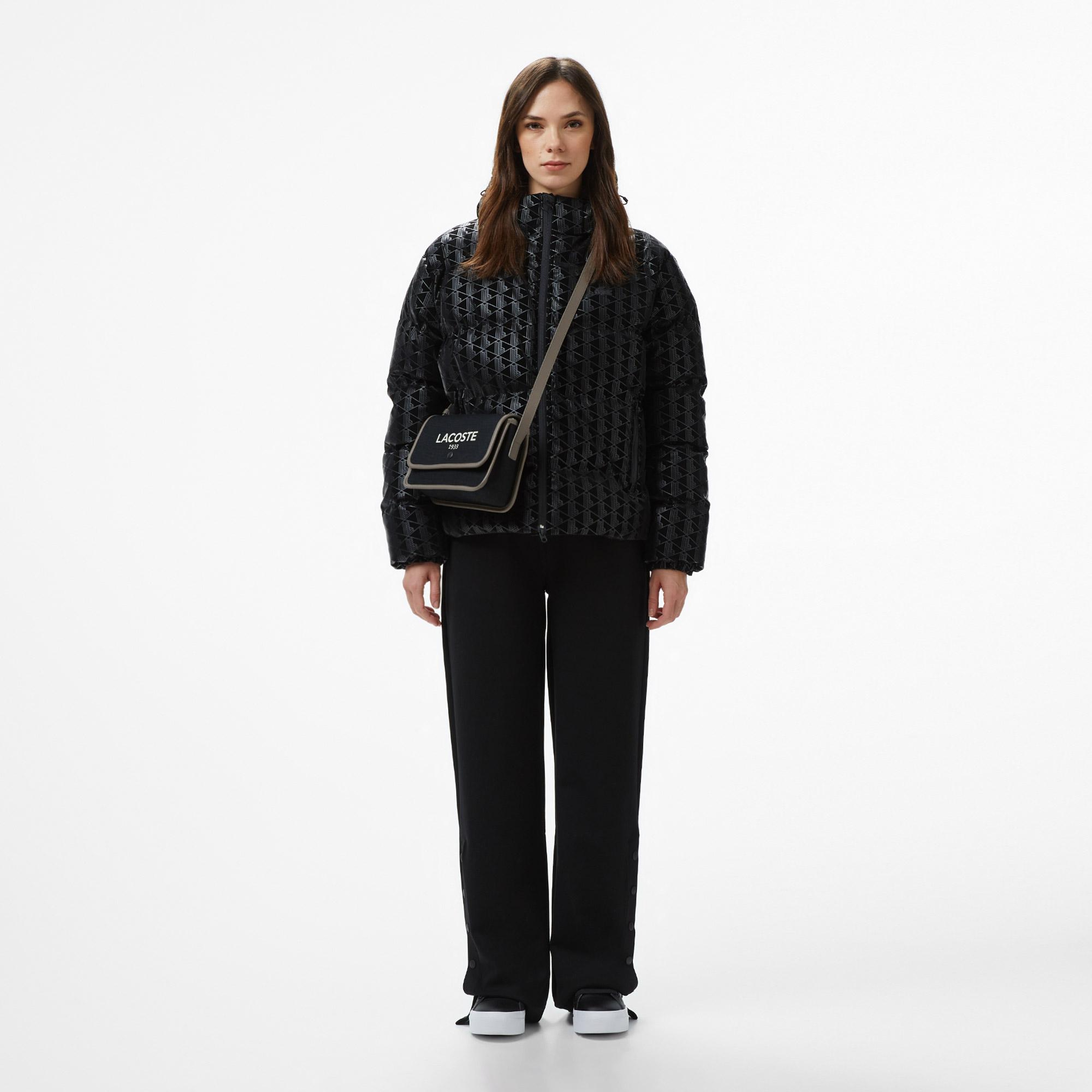 Lacoste Kadın Kapüşonlu Monogram Siyah Mont