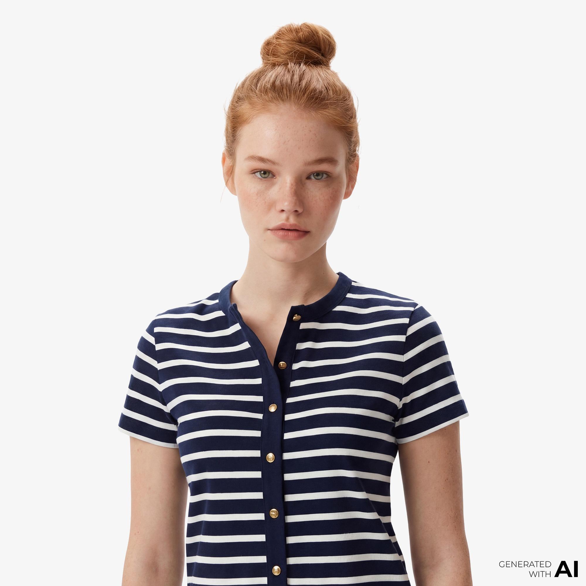 Tommy Hilfiger Gold Button Kadın Lacivert T-Shirt