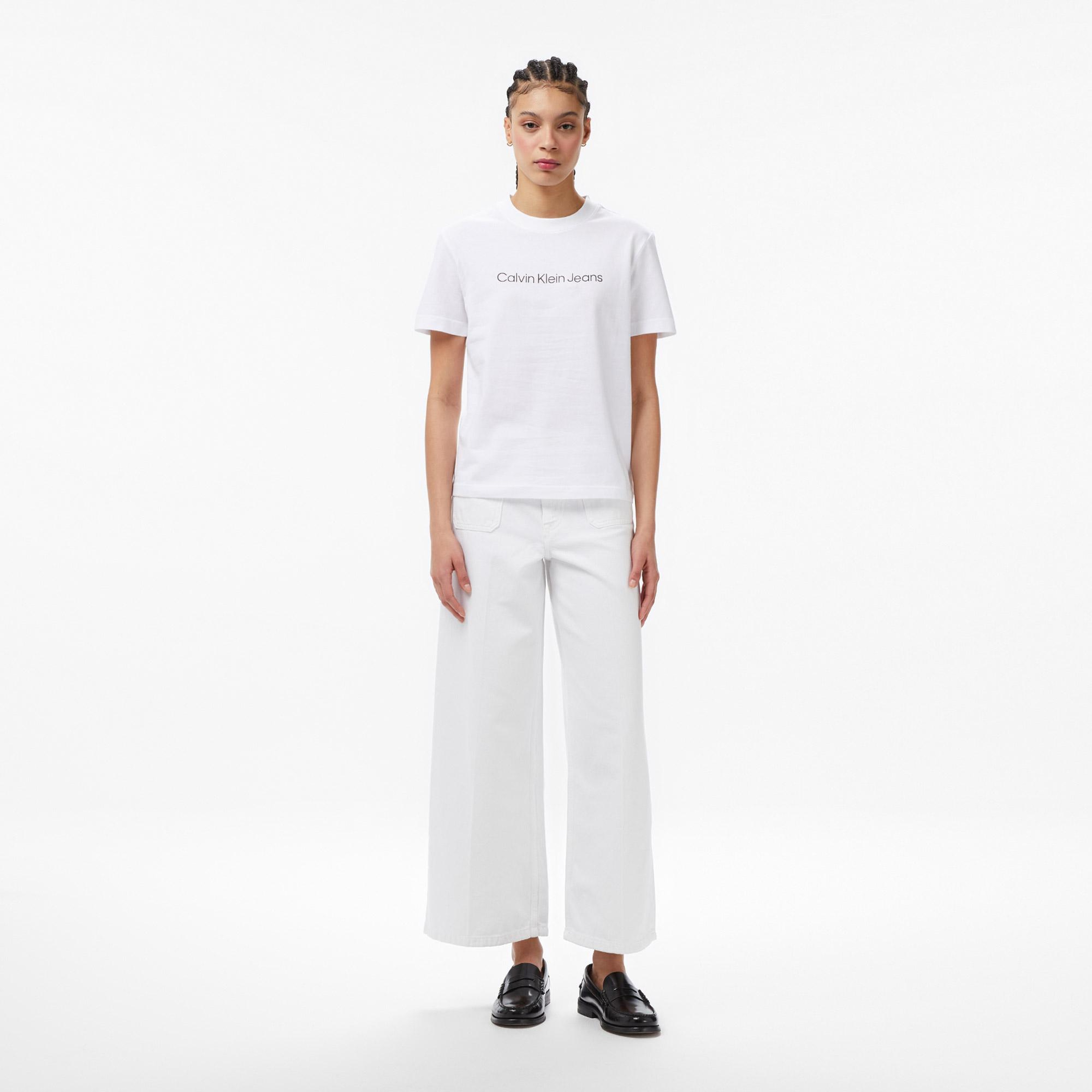 Calvin Klein Logo Classic Kadın Beyaz T-Shirt