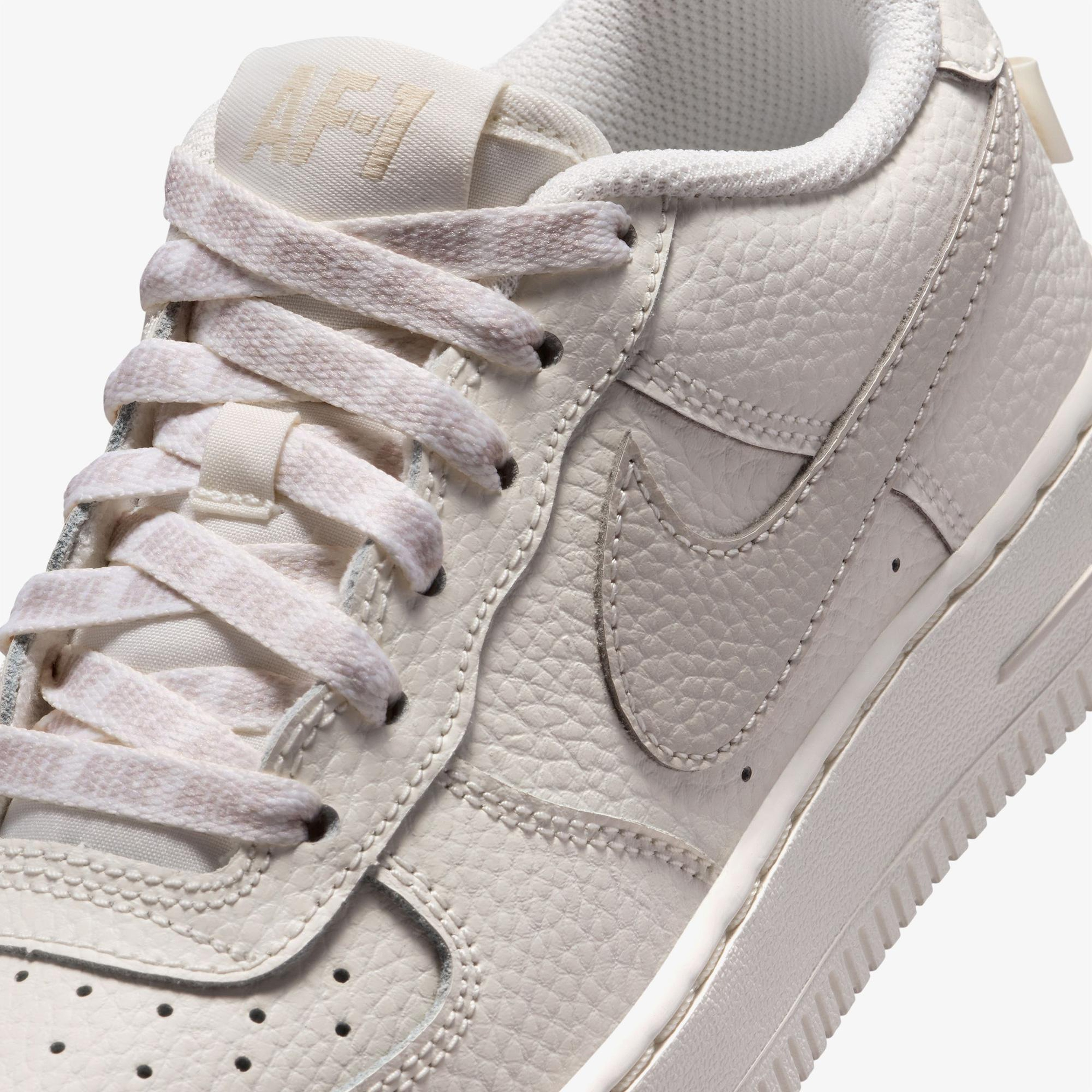 Nike Air Force 1 Low Krem Rengi Spor Ayakkabı